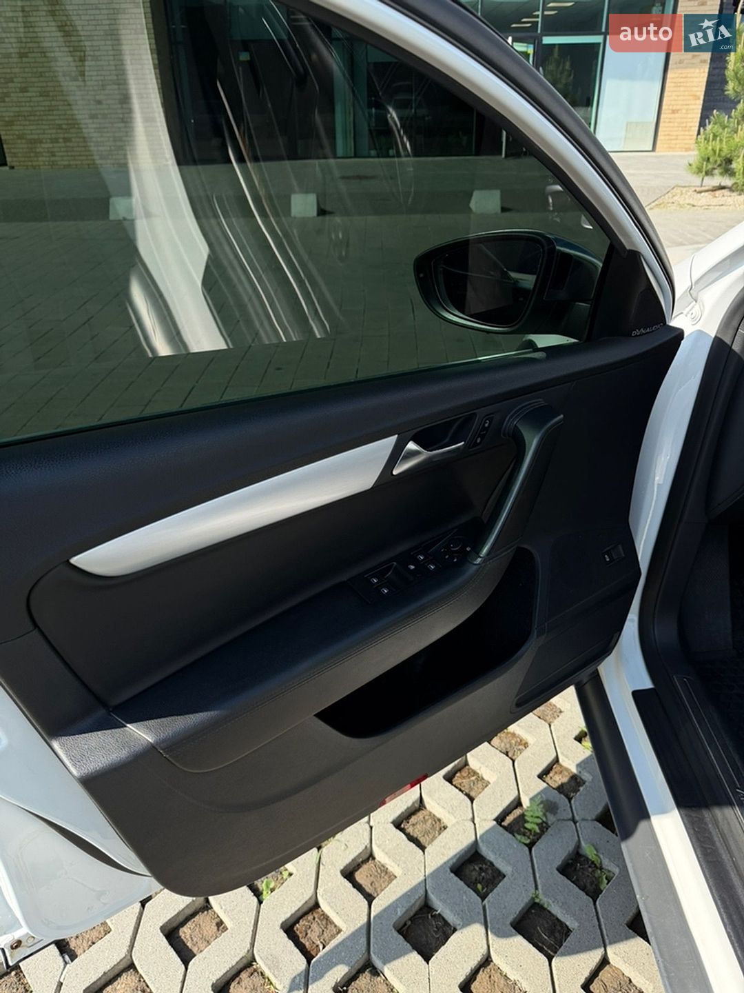 Volkswagen Passat 2012 VIN WVWZZZ3CZDE042671 фото оголошення 28 з 52
