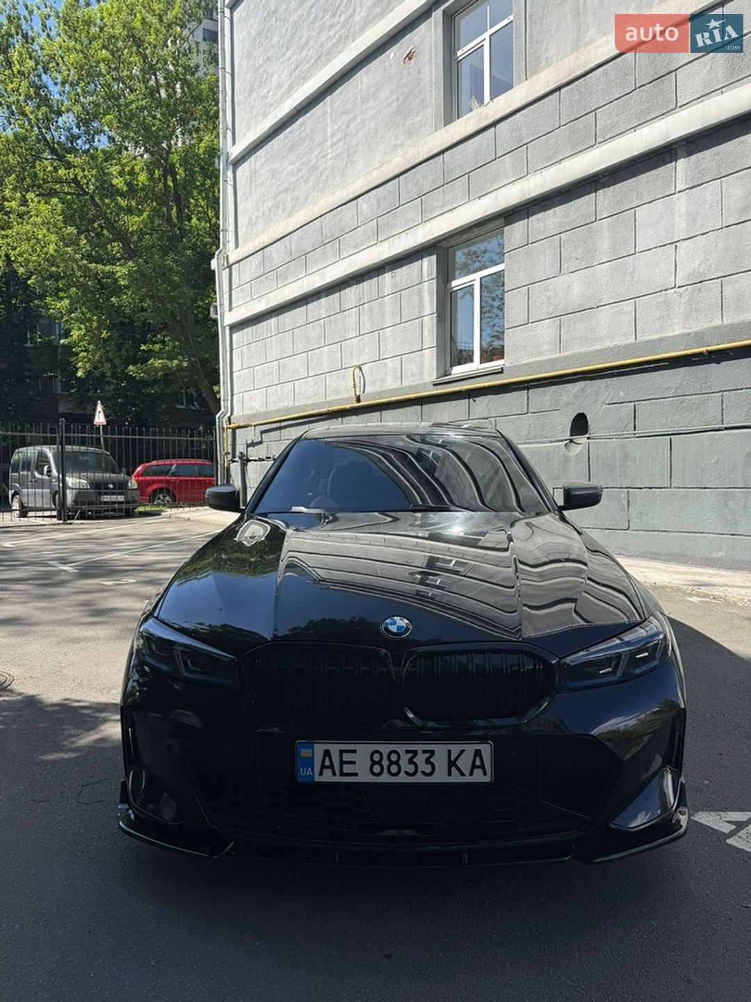 BMW 3 Series 2019 VIN WBA5U9C05LA380832 фото оголошення 2 з 9