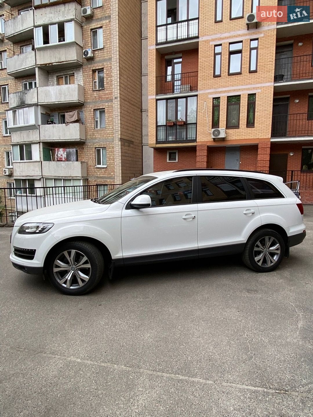 Audi Q7 2012 VIN WAUZZZ4L6DD018195 фото оголошення 2 з 71