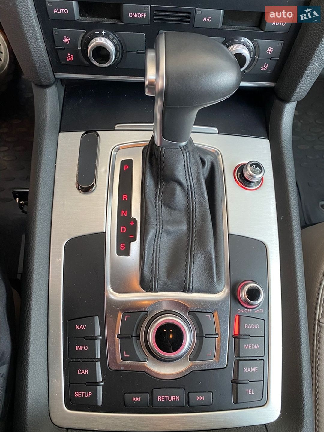 Audi Q7 2012 VIN WAUZZZ4L6DD018195 фото оголошення 28 з 71