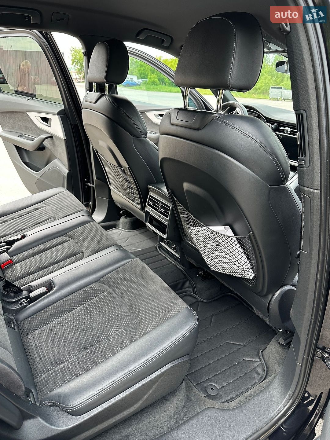 Audi Q7 2020 VIN WAUZZZ4M1LD012490 фото оголошення 17 з 19