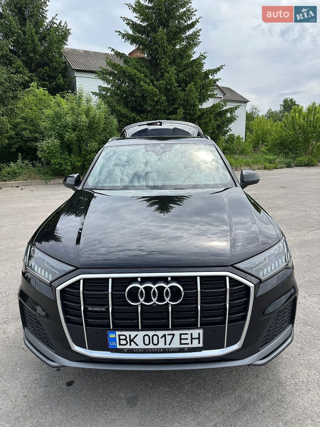 Audi Q7 2020 VIN WAUZZZ4M1LD012490 фото оголошення 2 з 19