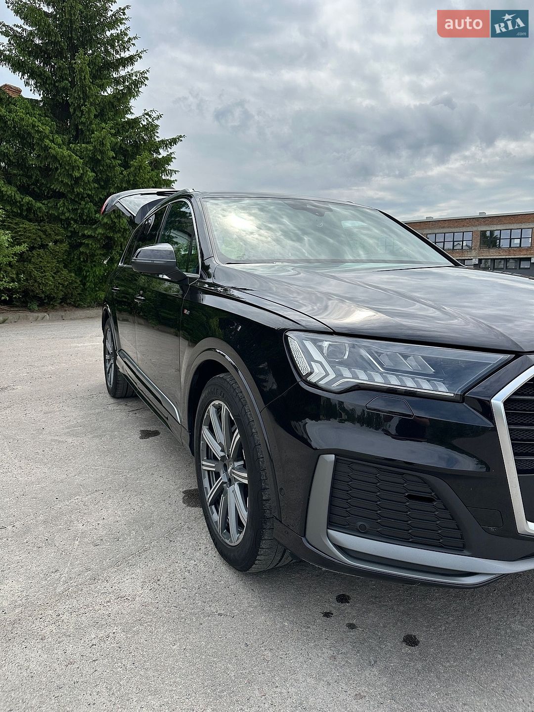 Audi Q7 2020 VIN WAUZZZ4M1LD012490 фото оголошення 4 з 19