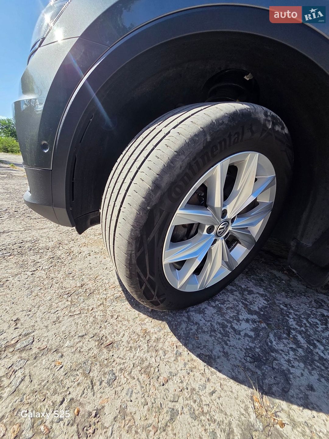 Volkswagen Tiguan 2018 VIN WVGZZZ5NZJW899981 фото оголошення 5 з 23