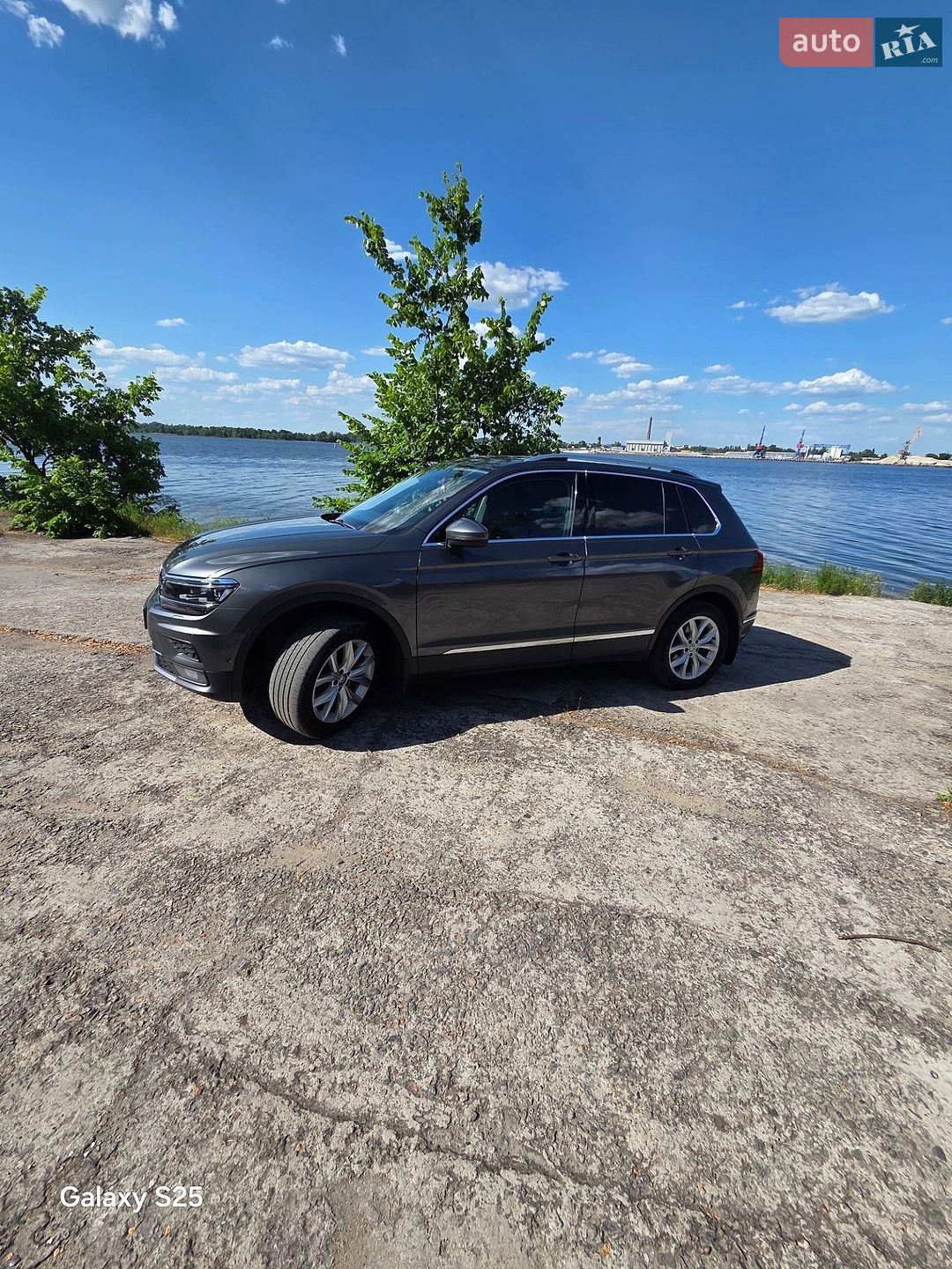 Volkswagen Tiguan 2018 VIN WVGZZZ5NZJW899981 фото оголошення 4 з 23