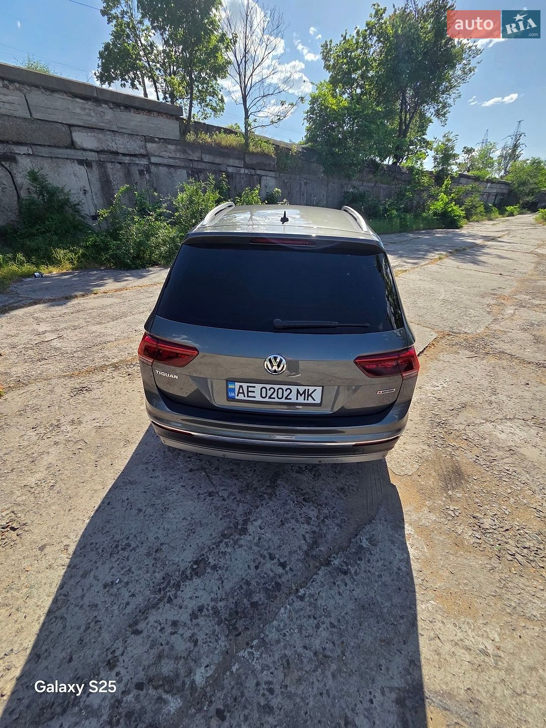Volkswagen Tiguan 2018 VIN WVGZZZ5NZJW899981 фото оголошення 6 з 23