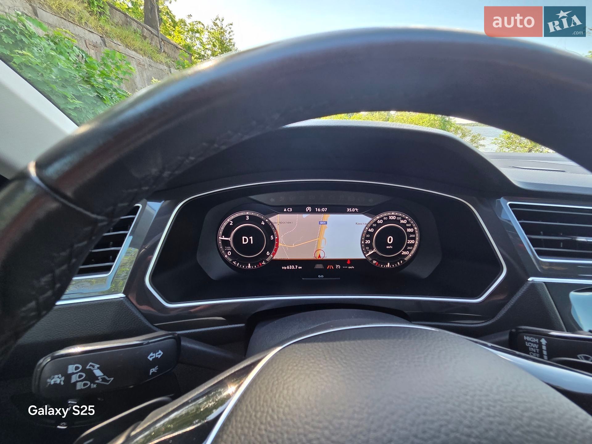 Volkswagen Tiguan 2018 VIN WVGZZZ5NZJW899981 фото оголошення 11 з 23
