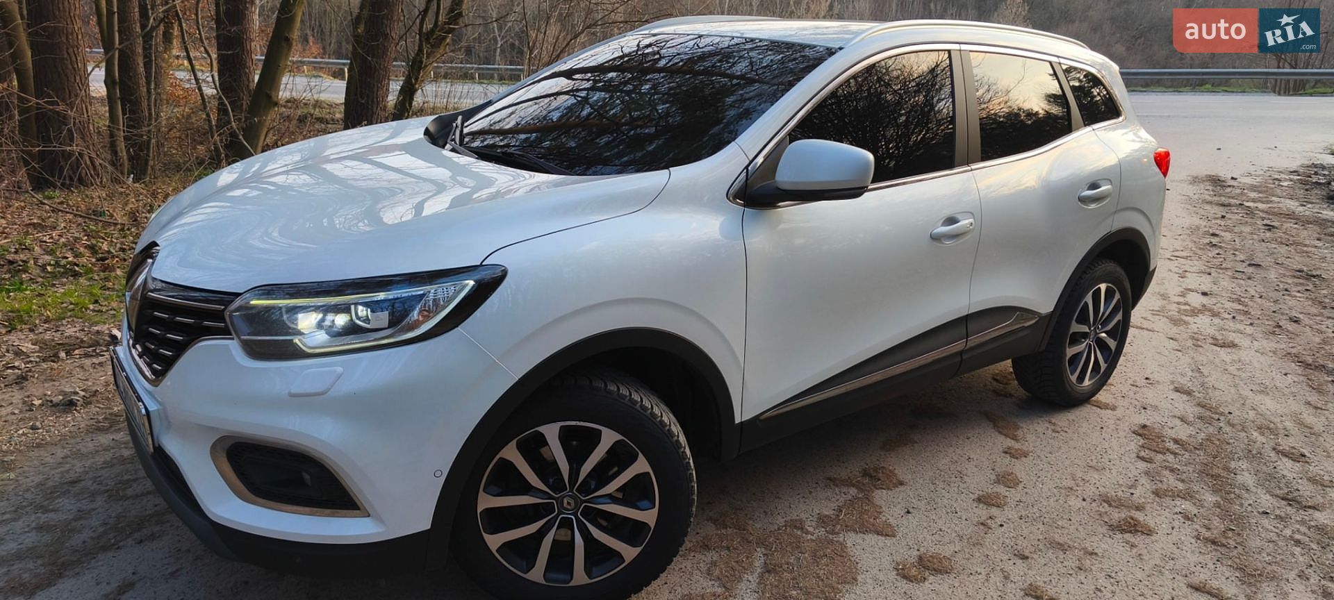 Renault Kadjar 2021 VIN VF1RFE00167014748 фото оголошення 4 з 25