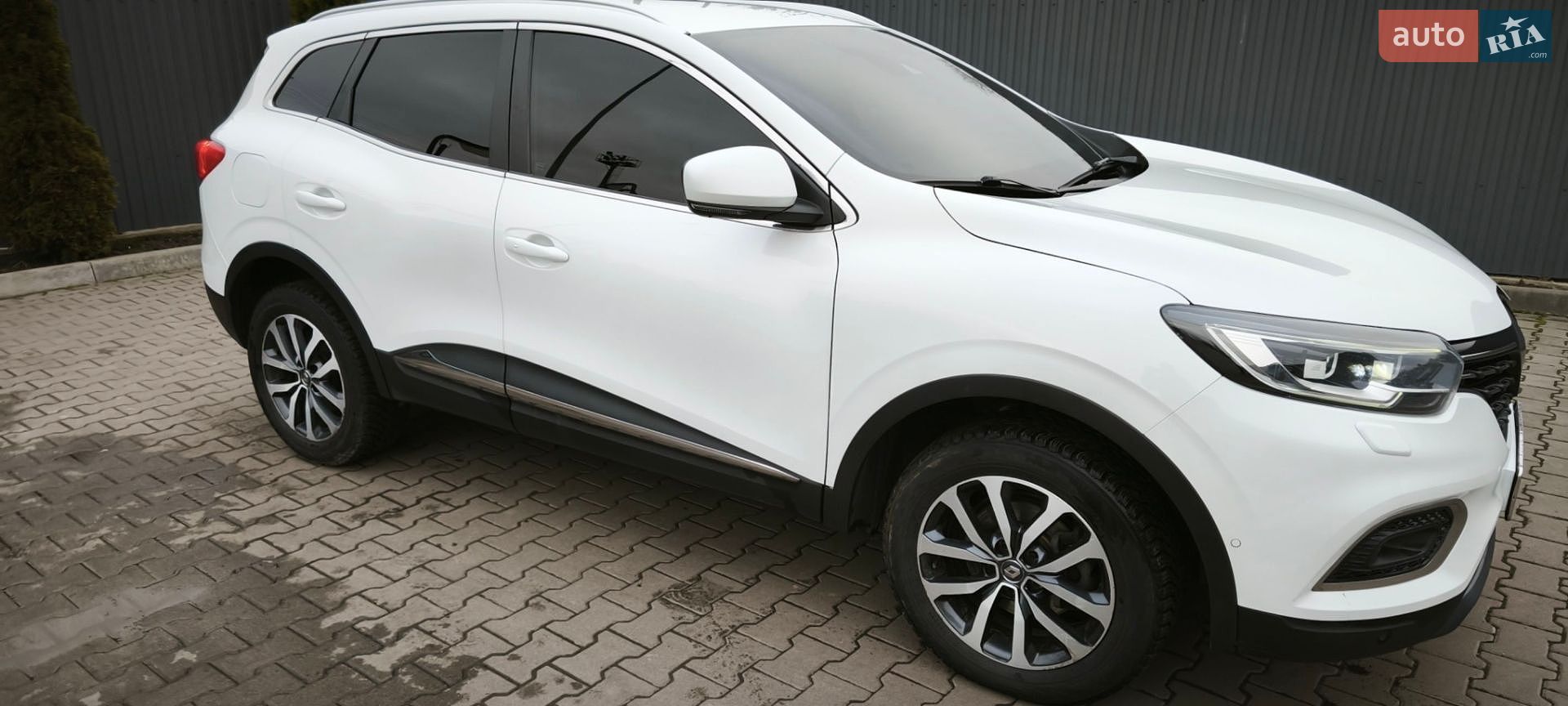 Renault Kadjar 2021 VIN VF1RFE00167014748 фото оголошення 15 з 25