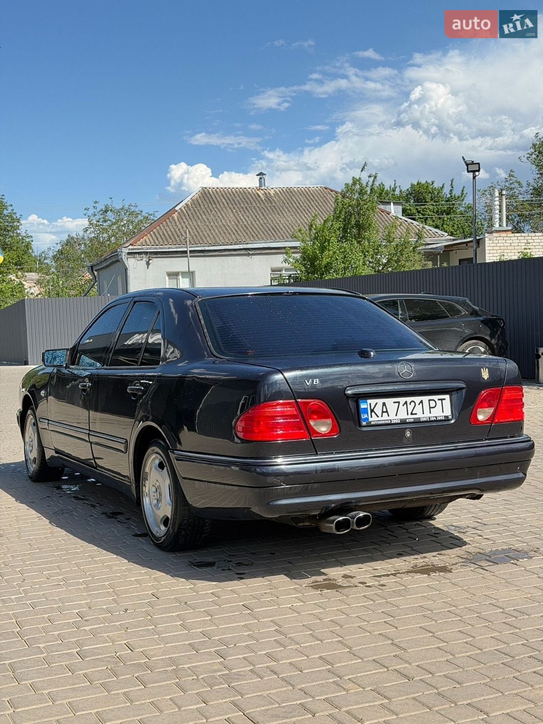 Mercedes-Benz E-Class 1996 VIN WDB2100721A191672 фото оголошення 3 з 26