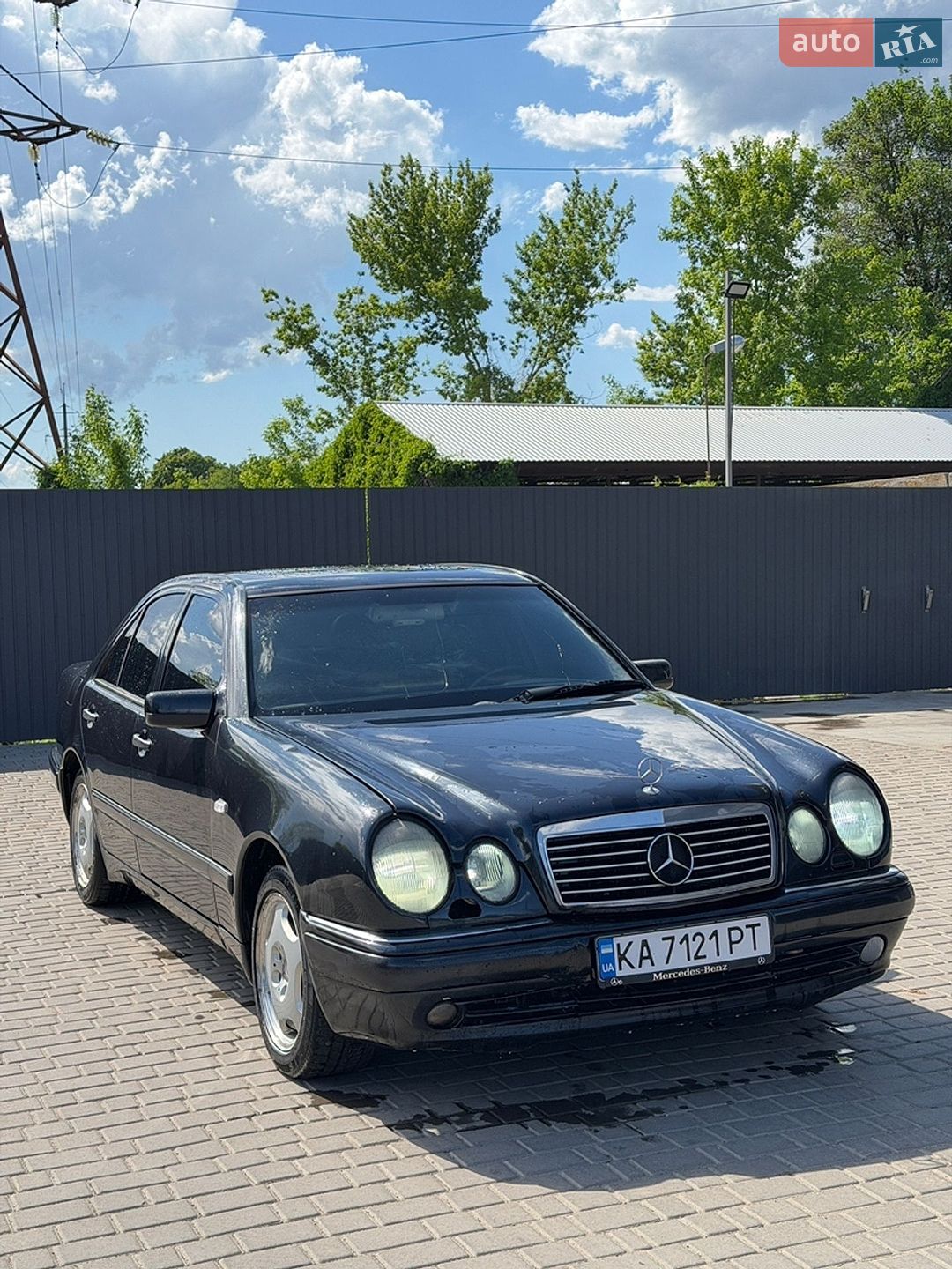 Mercedes-Benz E-Class 1996 VIN WDB2100721A191672 фото оголошення 4 з 26