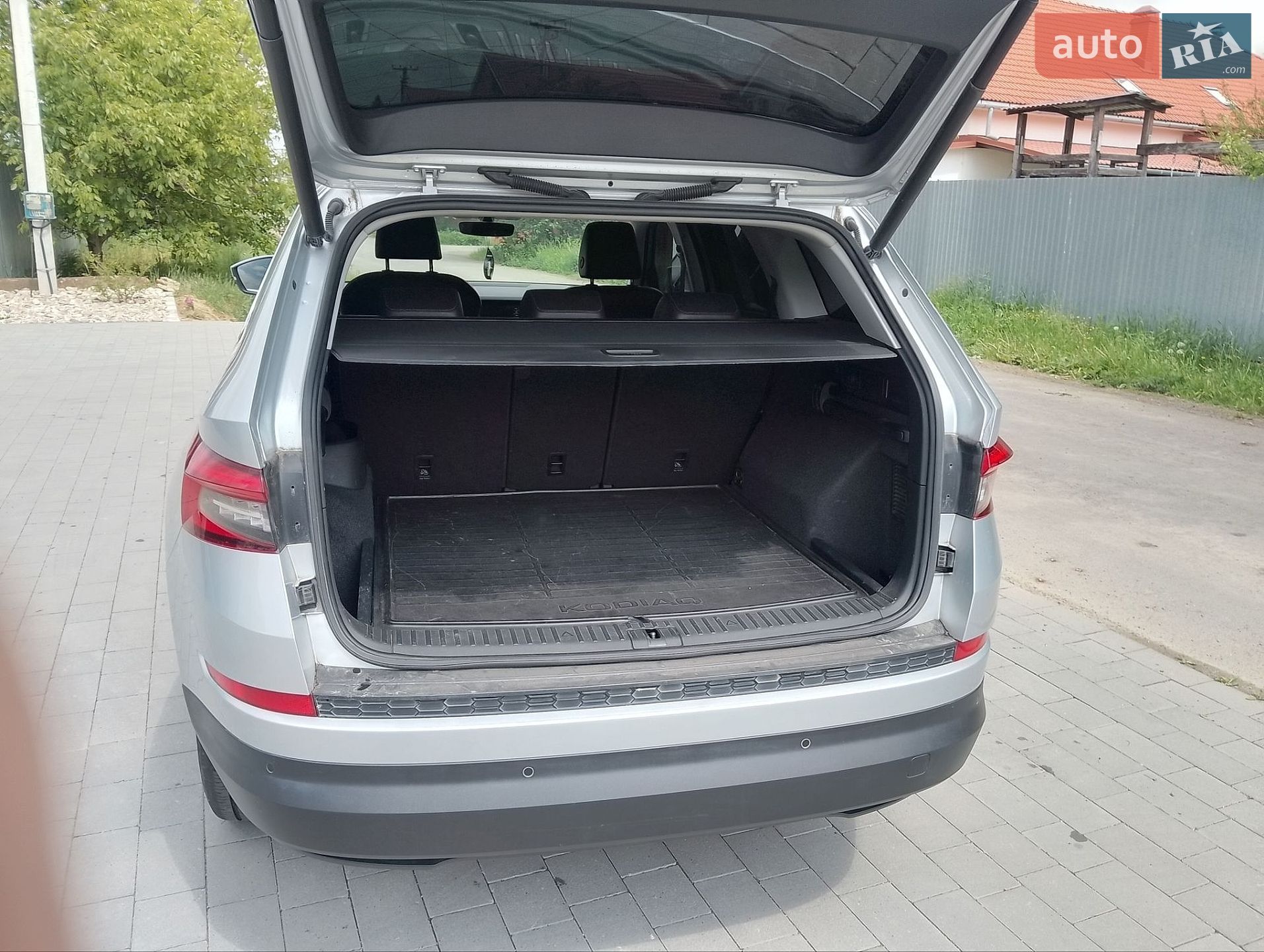 Skoda Kodiaq 2018 VIN TMBLJ6NS2KB400138 фото оголошення 10 з 31
