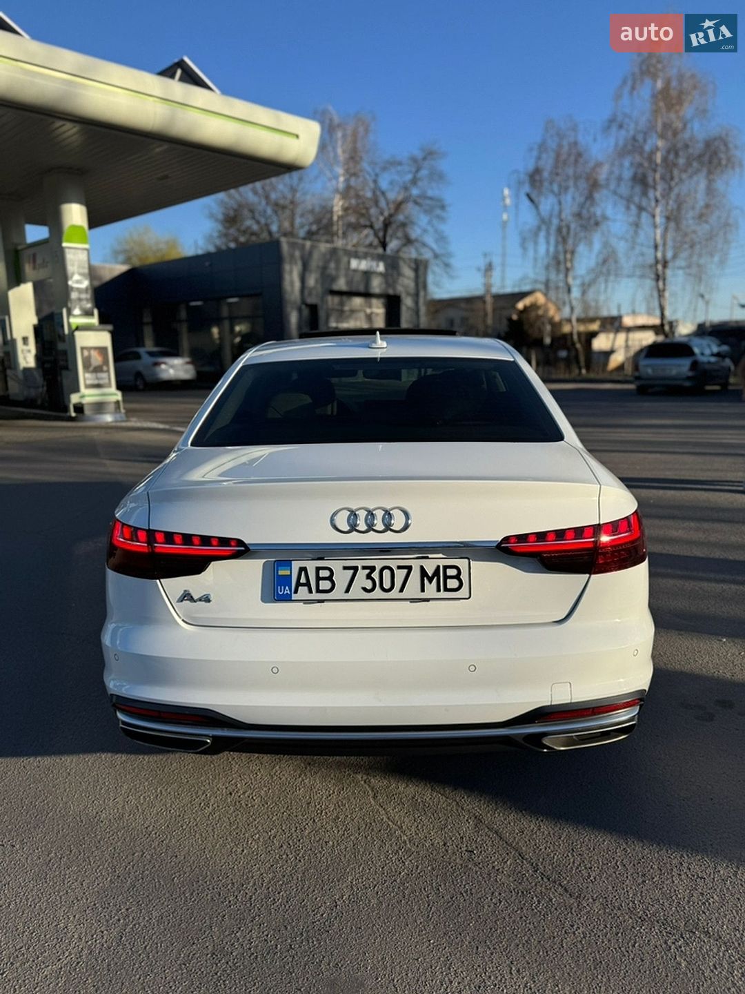 Audi A4 2020 VIN WAUHMAF40LN013147 фото оголошення 5 з 15