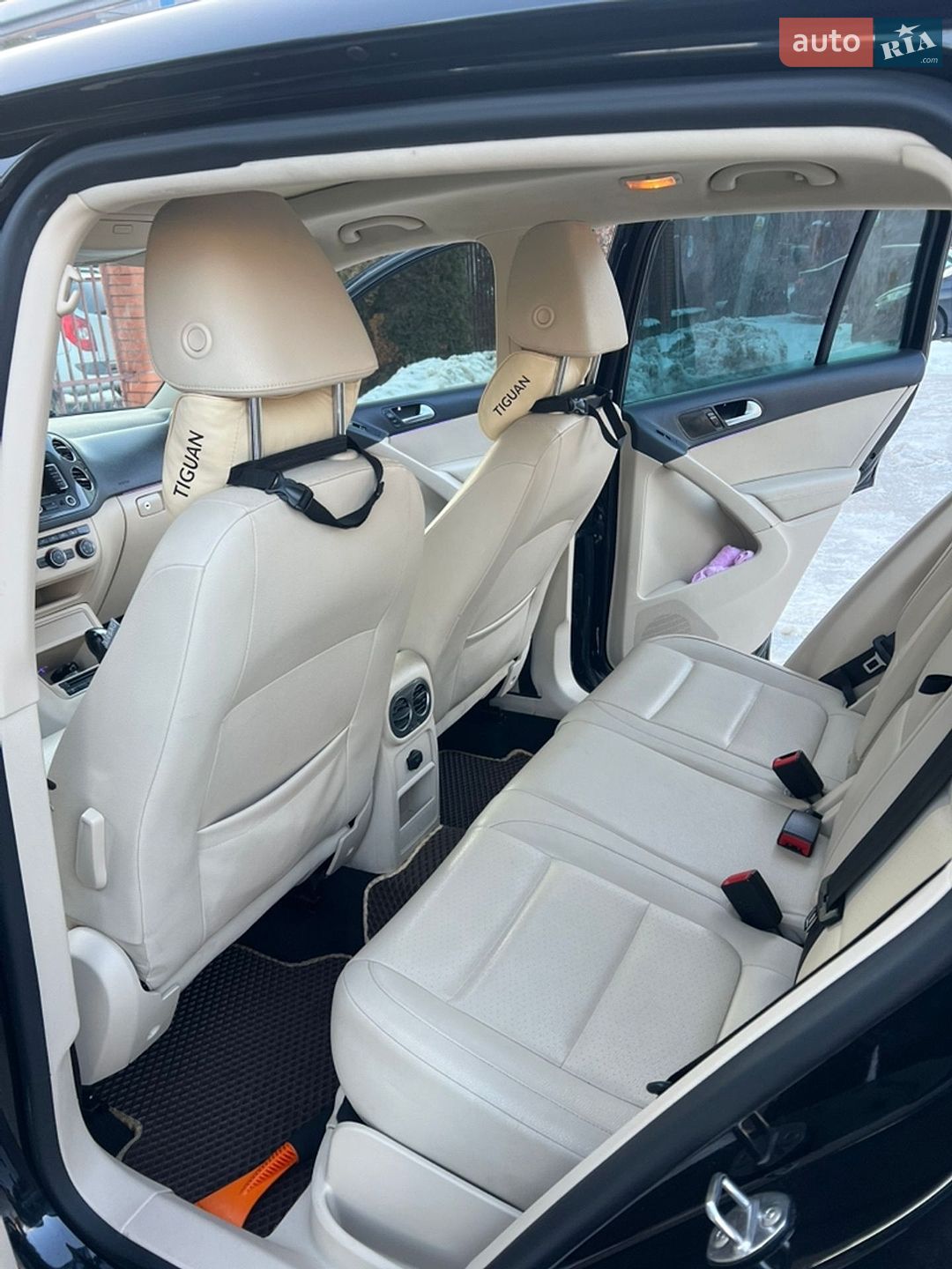 Volkswagen Tiguan 2012 VIN WVGAV7AX5DW536693 фото оголошення 9 з 14