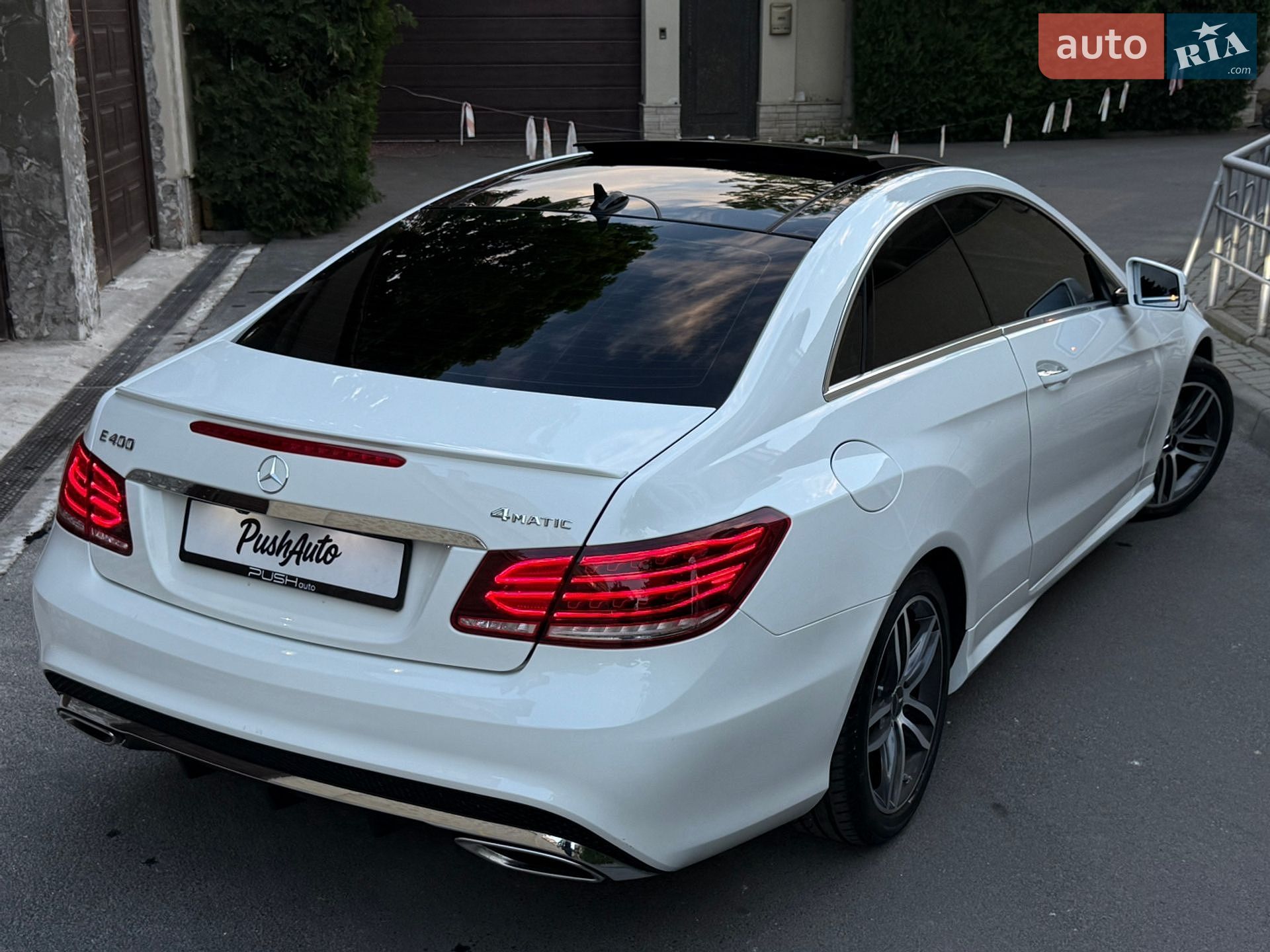 Mercedes-Benz E-Class 2015 VIN WDDKJ6HBXGF336475 фото оголошення 18 з 43