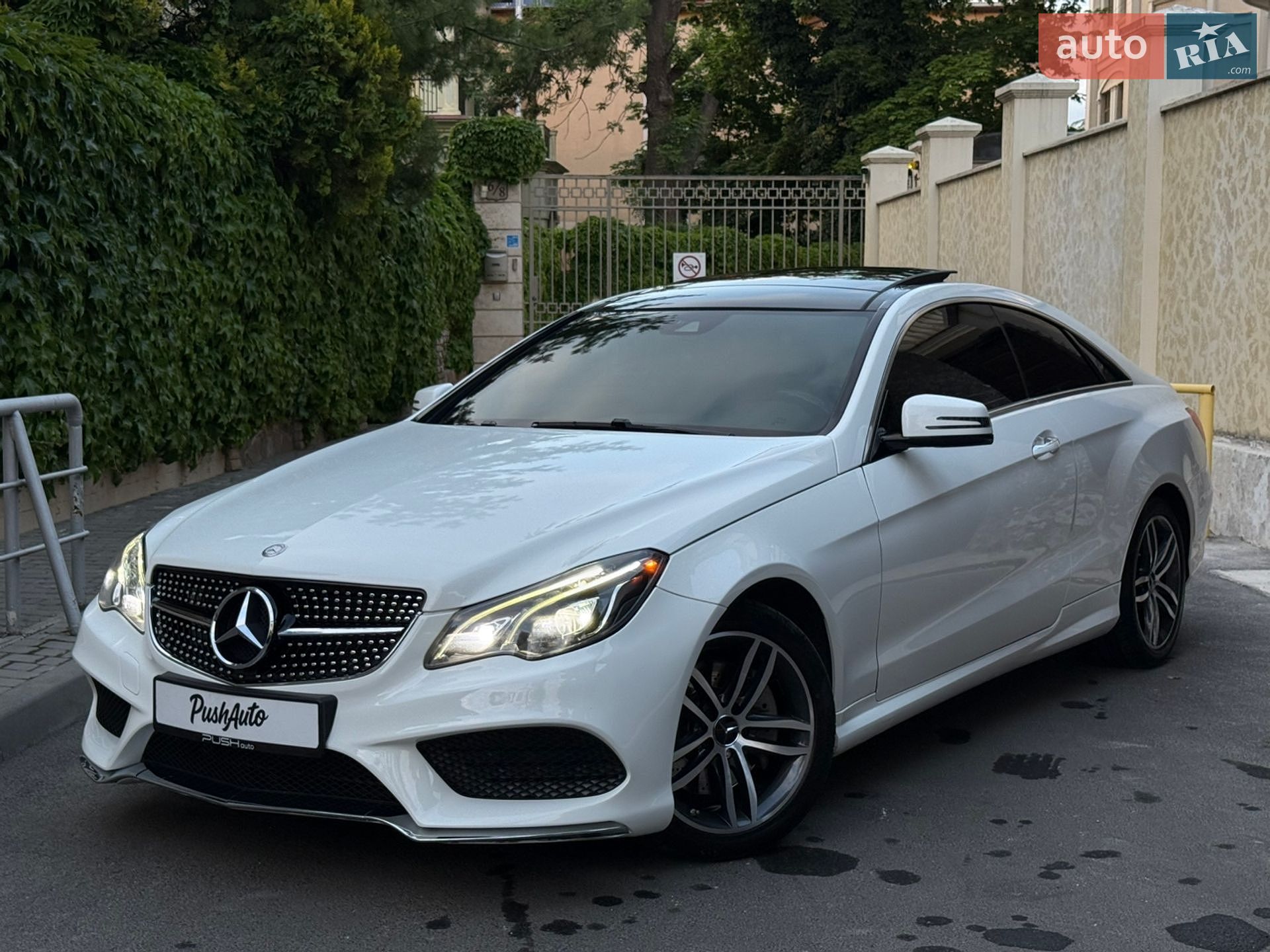 Mercedes-Benz E-Class 2015 VIN WDDKJ6HBXGF336475 фото оголошення 19 з 43