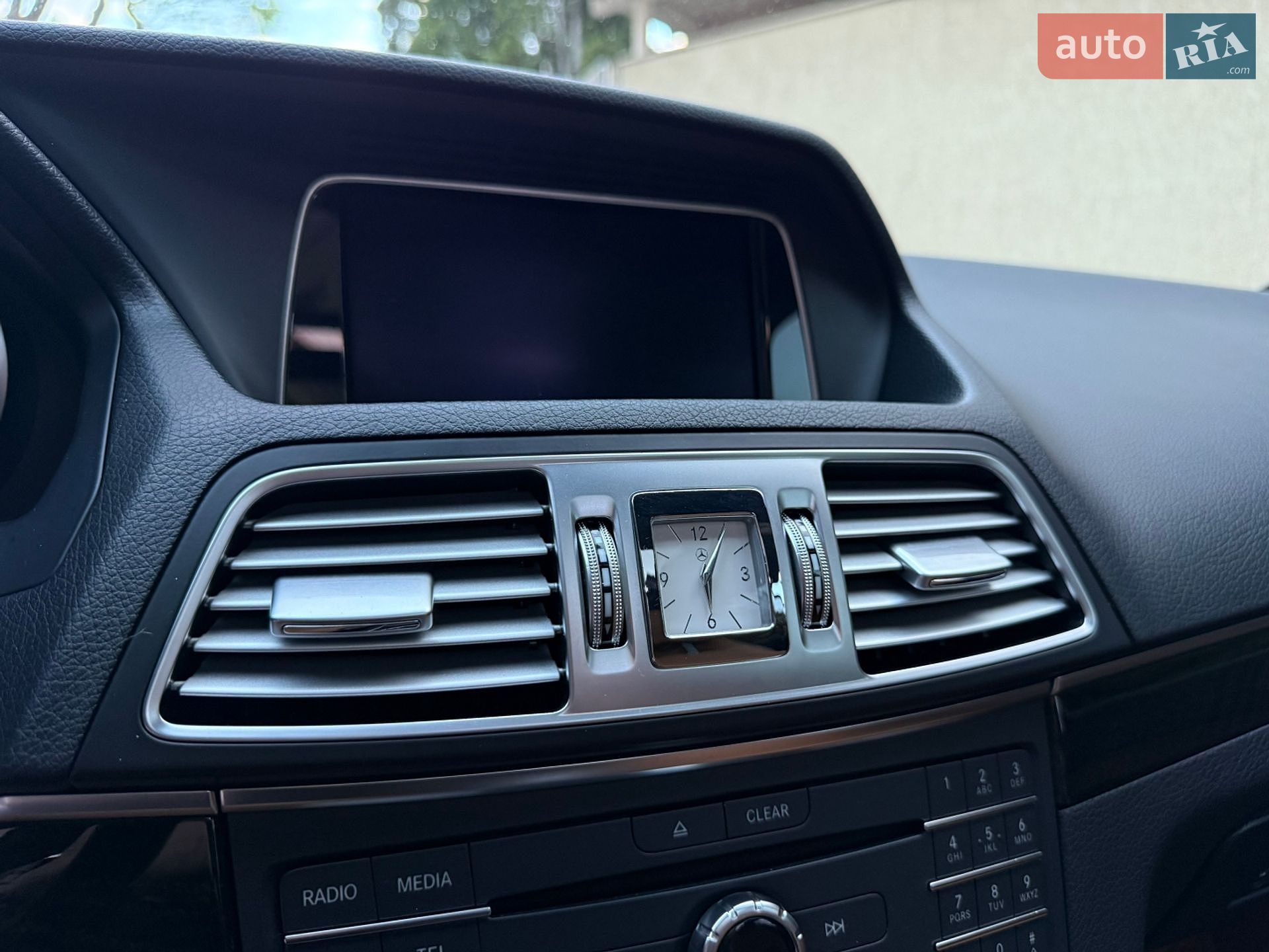 Mercedes-Benz E-Class 2015 VIN WDDKJ6HBXGF336475 фото оголошення 32 з 43