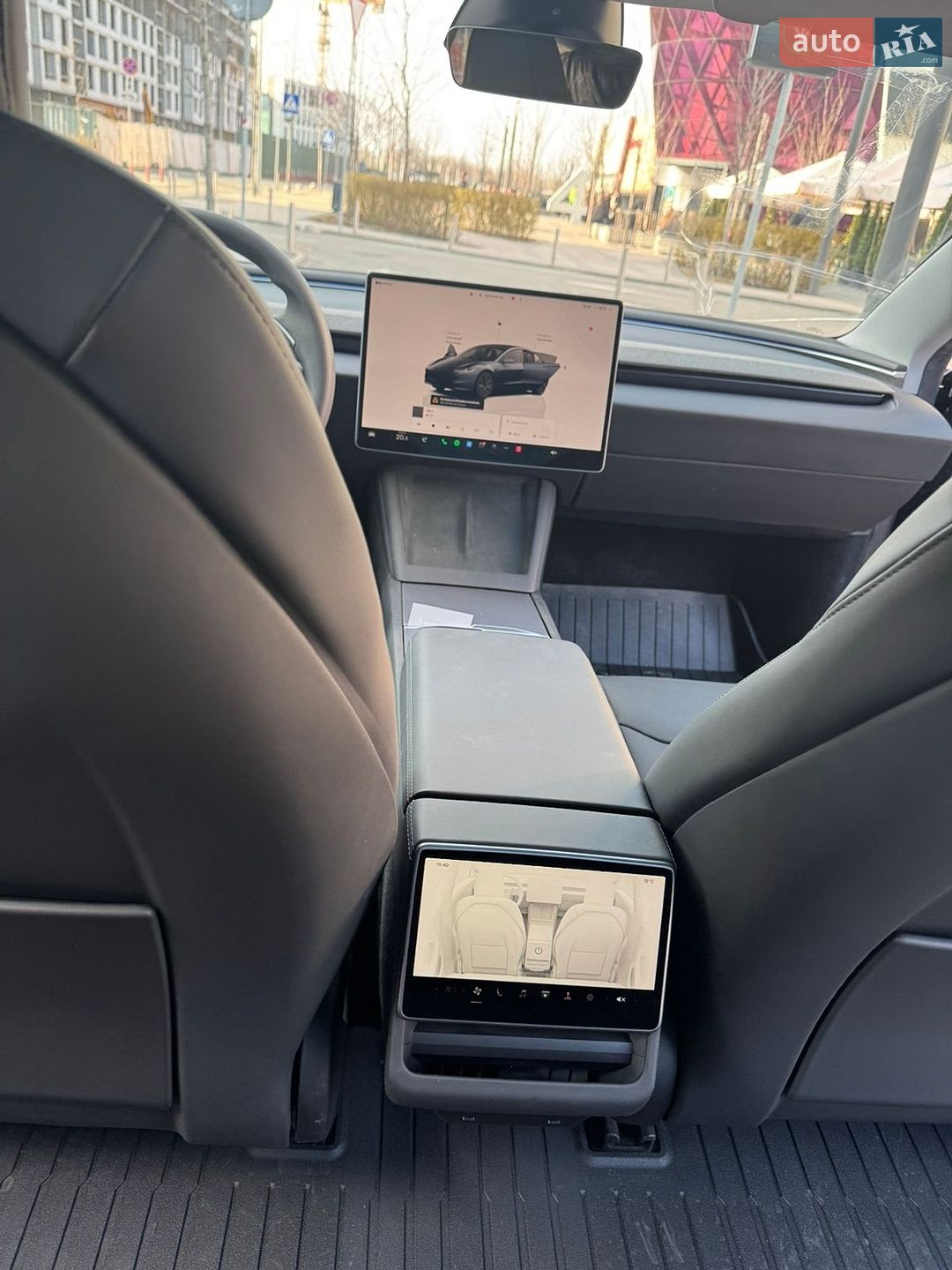 Tesla Model 3 2025 VIN 5YJ3E1EA4SF935533 фото оголошення 7 з 14