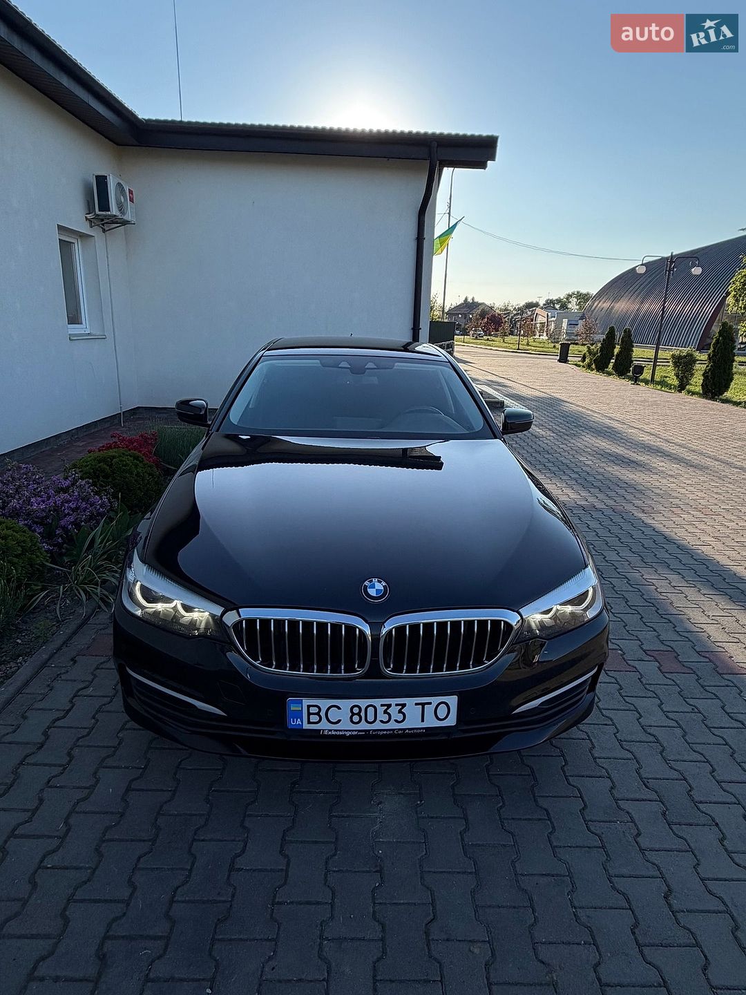 BMW 5 Series 2018 VIN WBAJF31030WW06258 фото оголошення 11 з 25