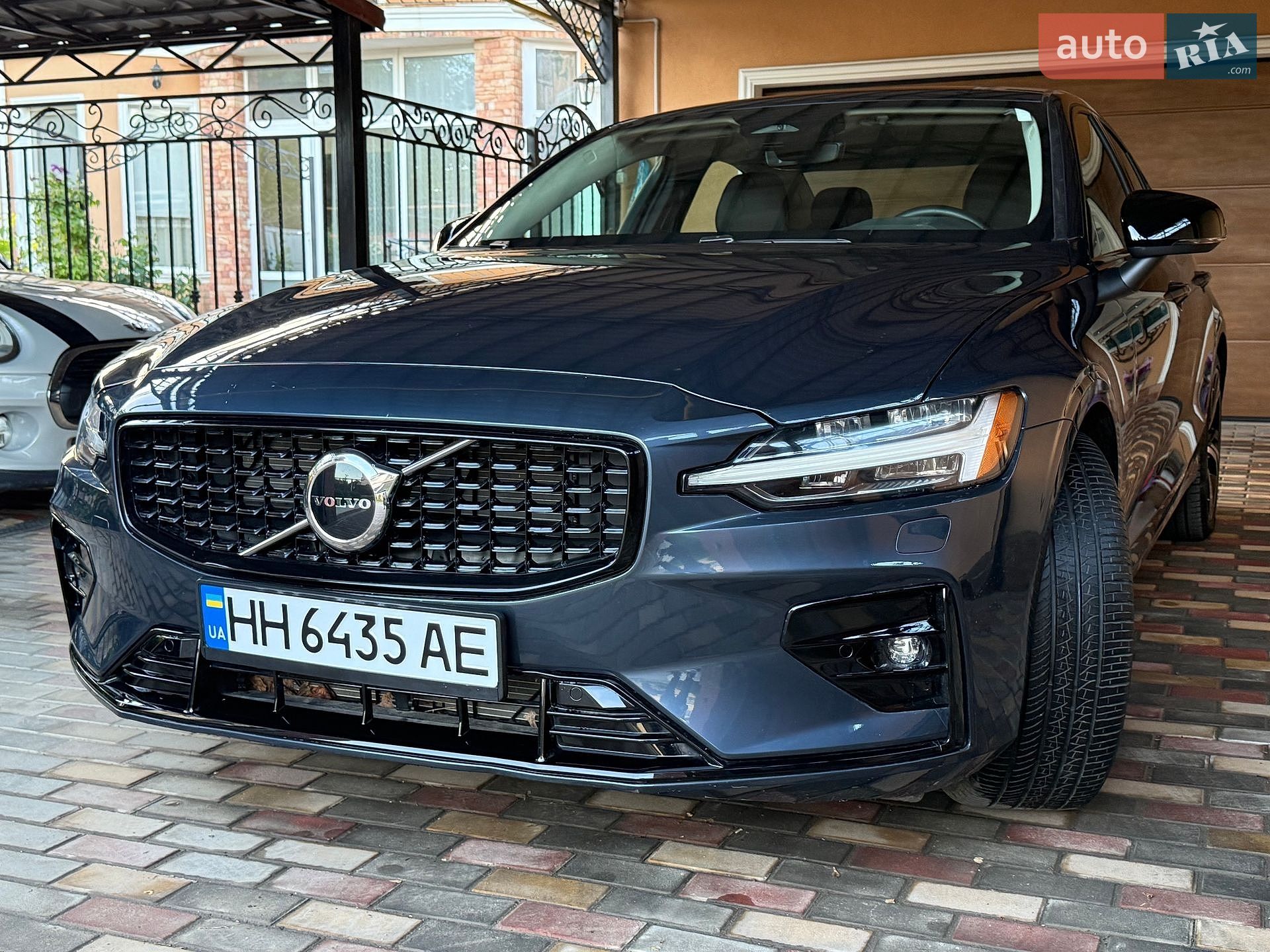 Volvo S60 2024 VIN 7JRL12TK2RG312443 фото оголошення 13 з 20