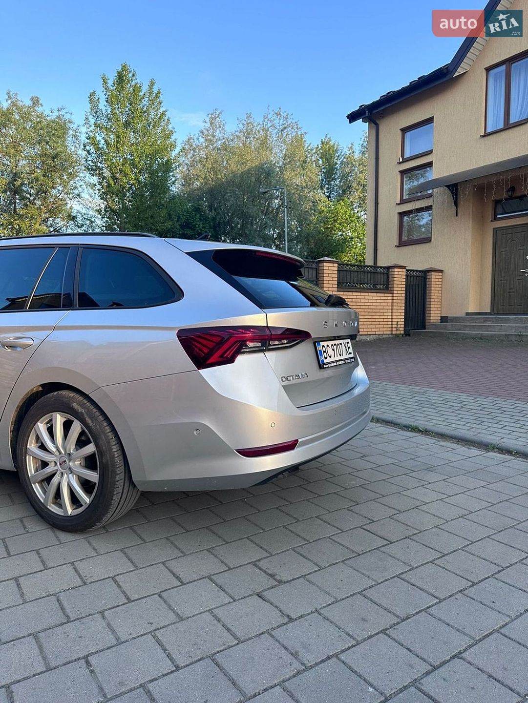 Skoda Octavia 2020 VIN TMBJJ7NX0MY042546 фото оголошення 9 з 20