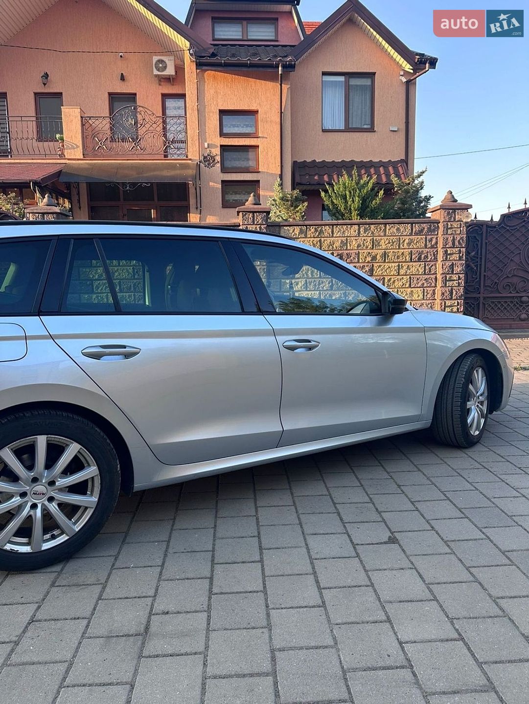 Skoda Octavia 2020 VIN TMBJJ7NX0MY042546 фото оголошення 17 з 20
