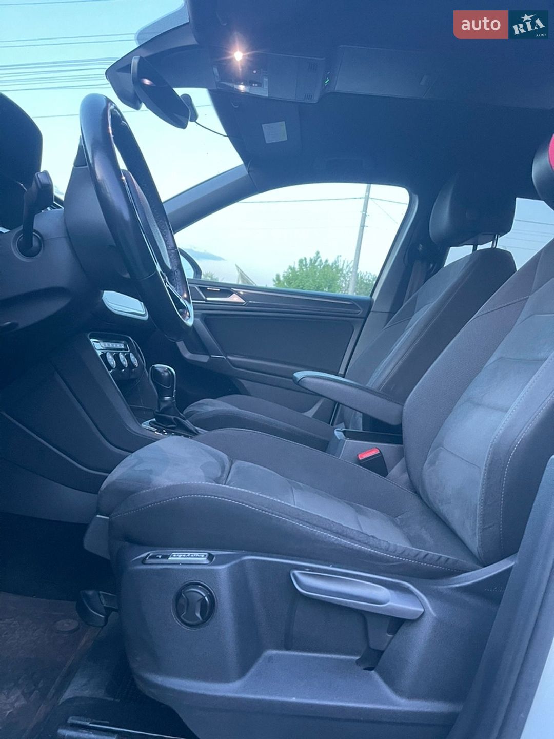 Volkswagen Tiguan 2018 VIN WVGZZZ5NZJM138486 фото оголошення 7 з 30