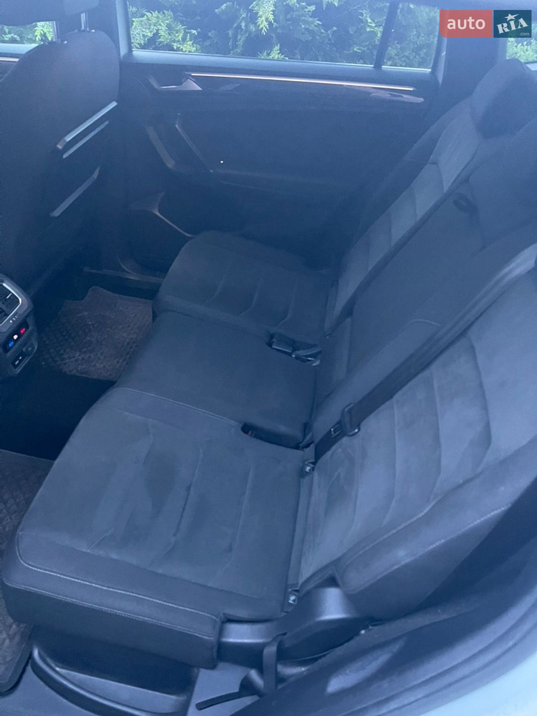 Volkswagen Tiguan 2018 VIN WVGZZZ5NZJM138486 фото оголошення 25 з 30