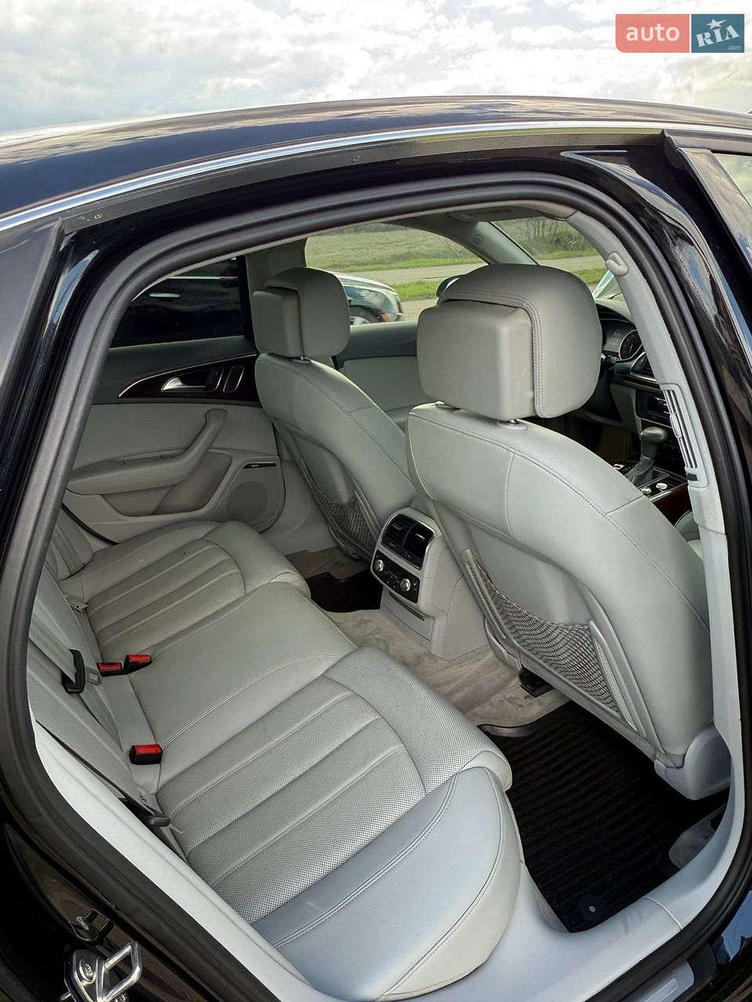 Audi A6 2013 VIN WAUHGAFC6DN057668 фото оголошення 11 з 11