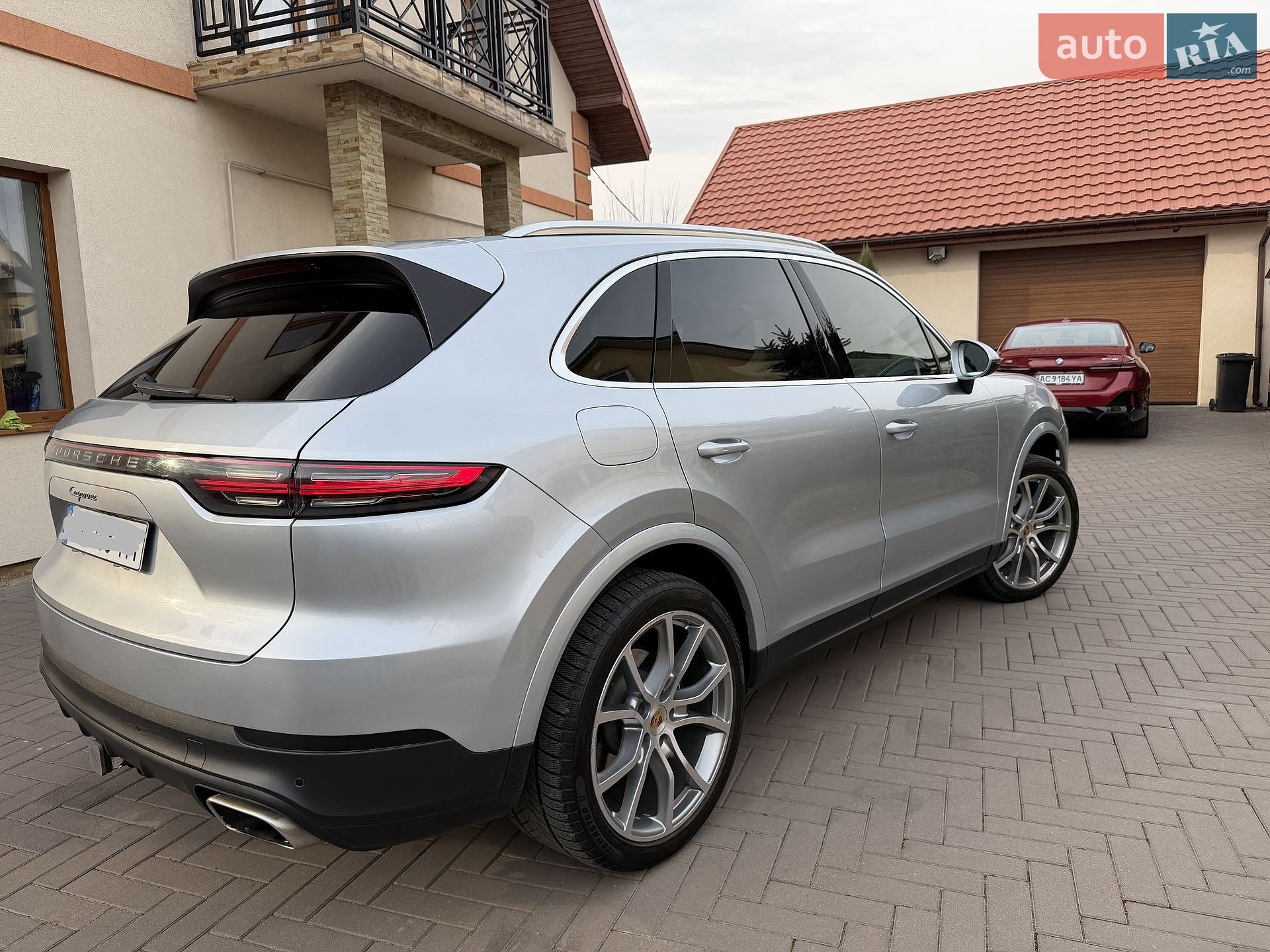 Porsche Cayenne 2018 VIN WP1AA2AY4KDA08095 фото оголошення 8 з 33