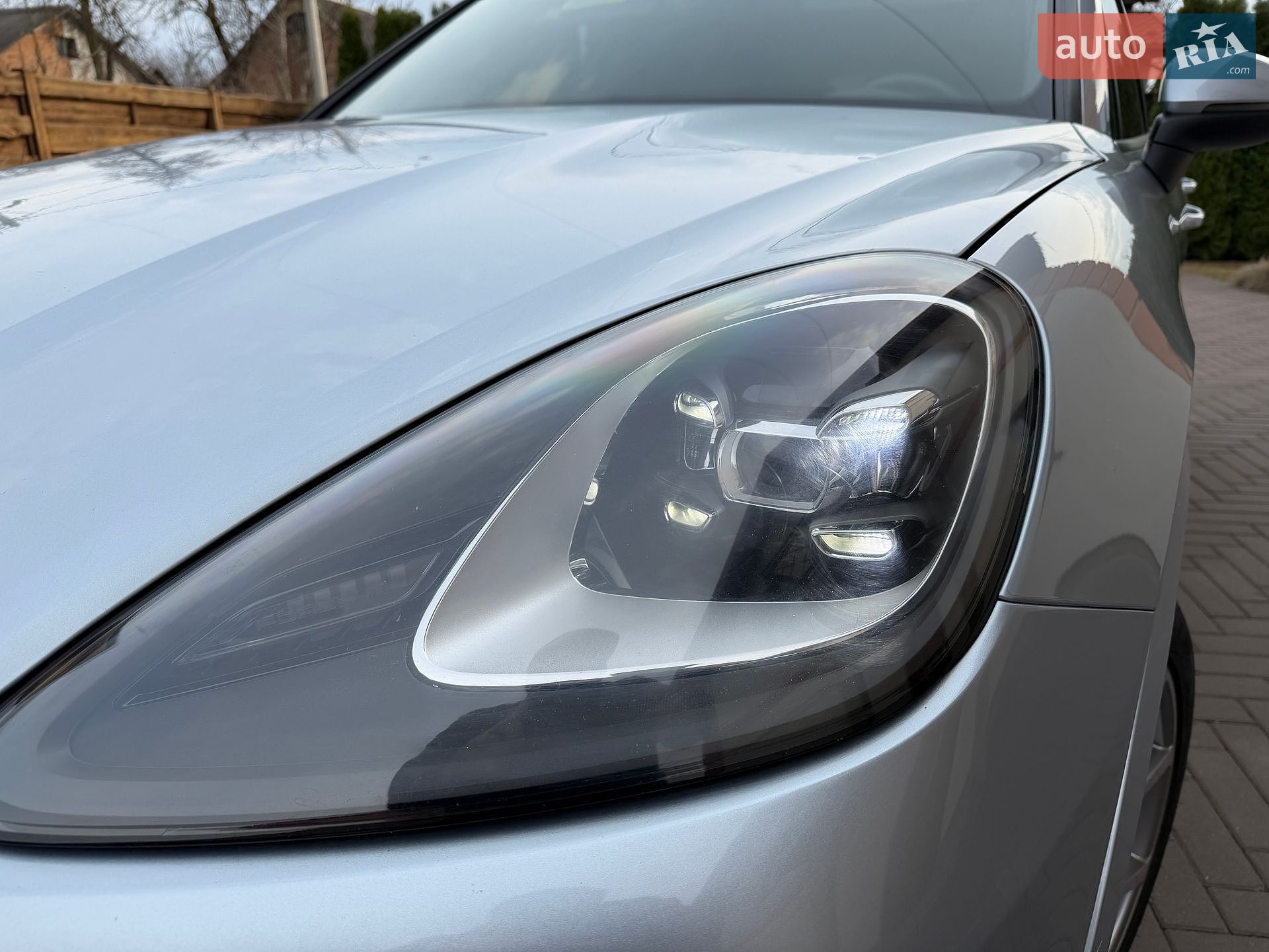 Porsche Cayenne 2018 VIN WP1AA2AY4KDA08095 фото оголошення 12 з 33