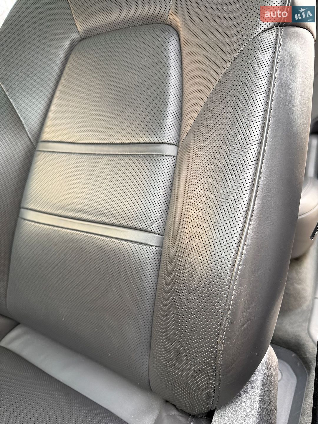 Porsche Cayenne 2018 VIN WP1AA2AY4KDA08095 фото оголошення 17 з 33