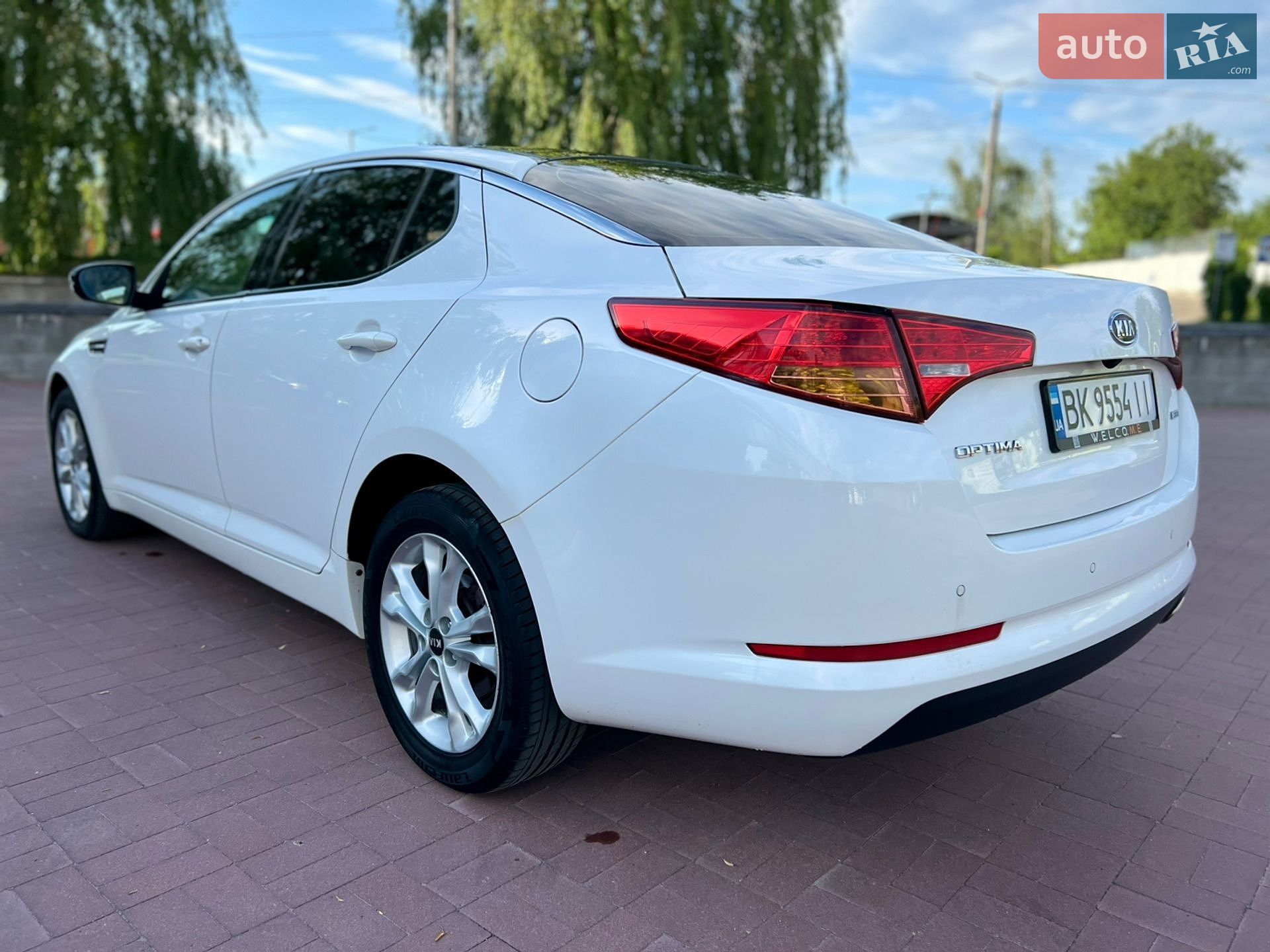 Kia Optima 2012 VIN KNAGN414BC5270772 фото оголошення 7 з 54