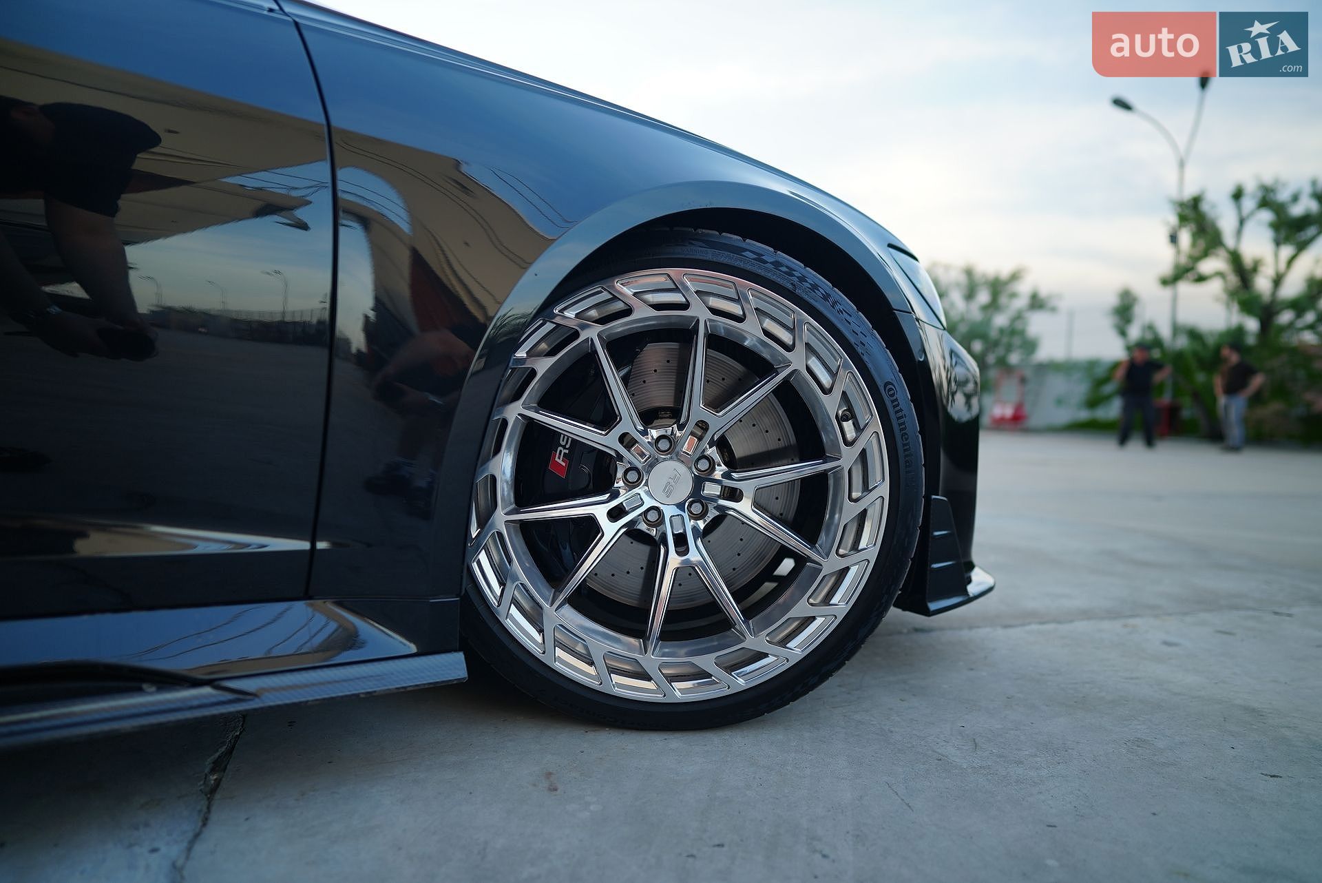 Audi RS6 2024 VIN WUAZZZF20RN905304 фото оголошення 18 з 169