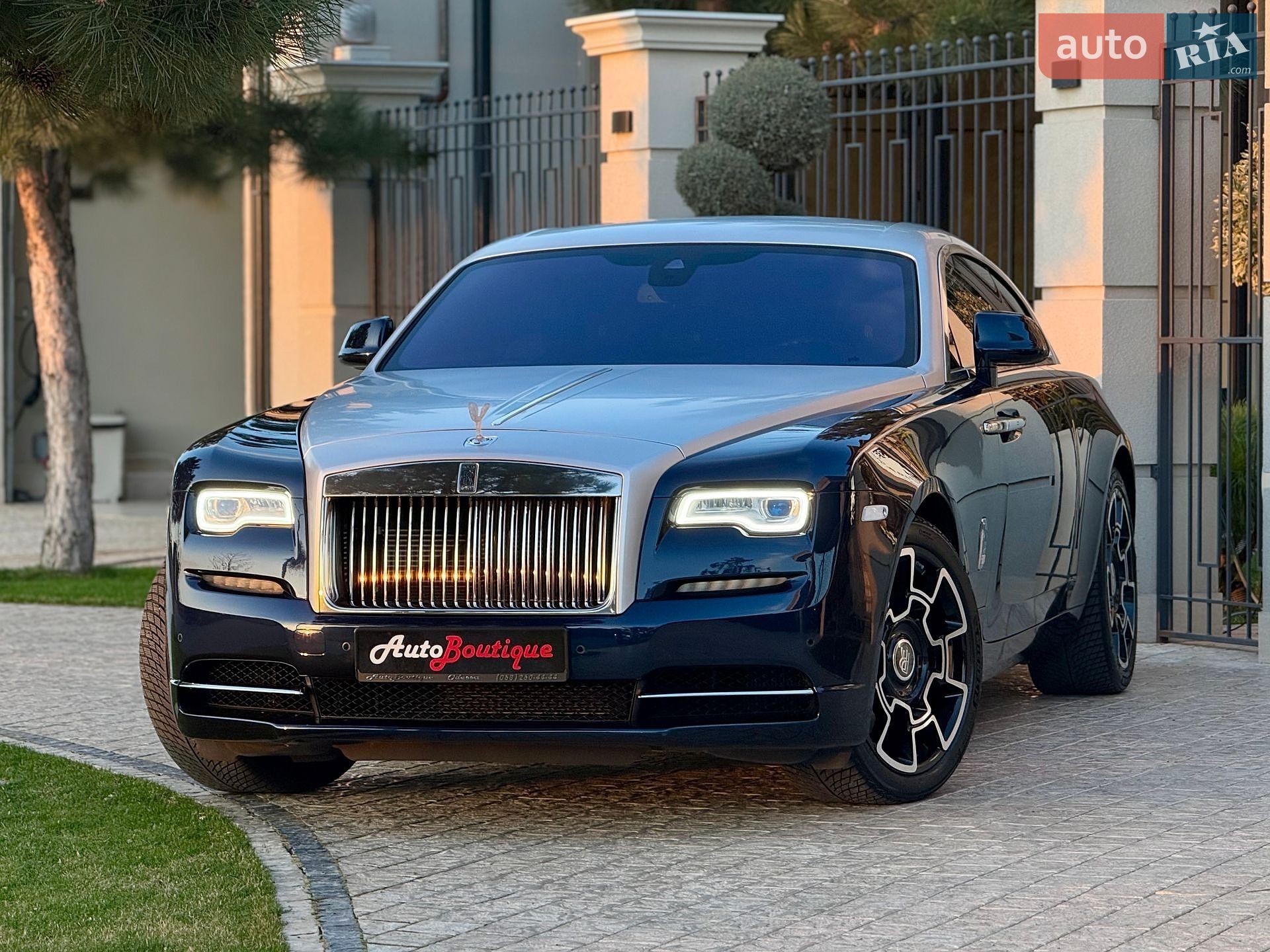 Rolls-Royce Wraith 2015 VIN SCA665C06FUX79186 фото оголошення 4 з 67