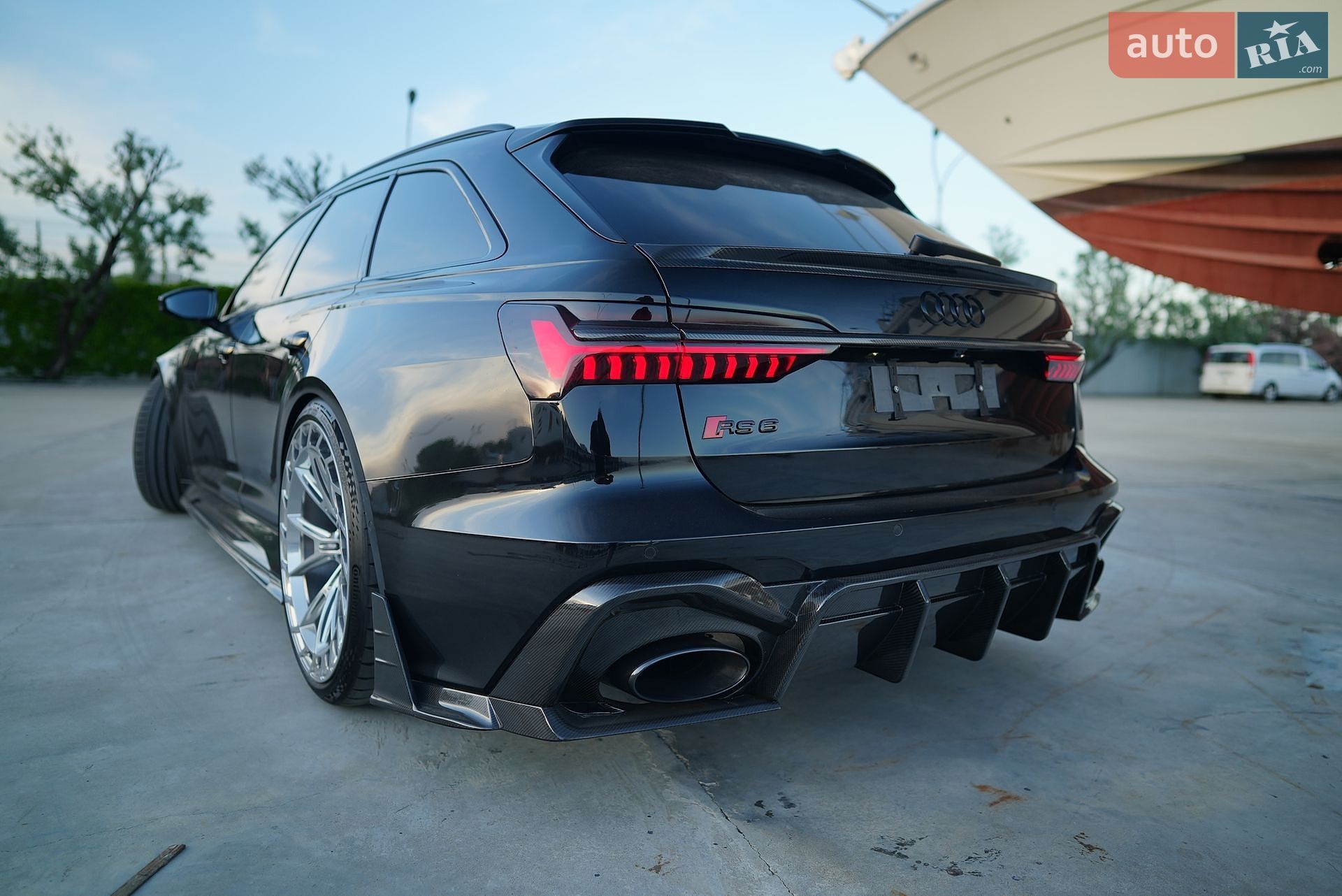 Audi RS6 2024 VIN WUAZZZF20RN905304 фото оголошення 31 з 169