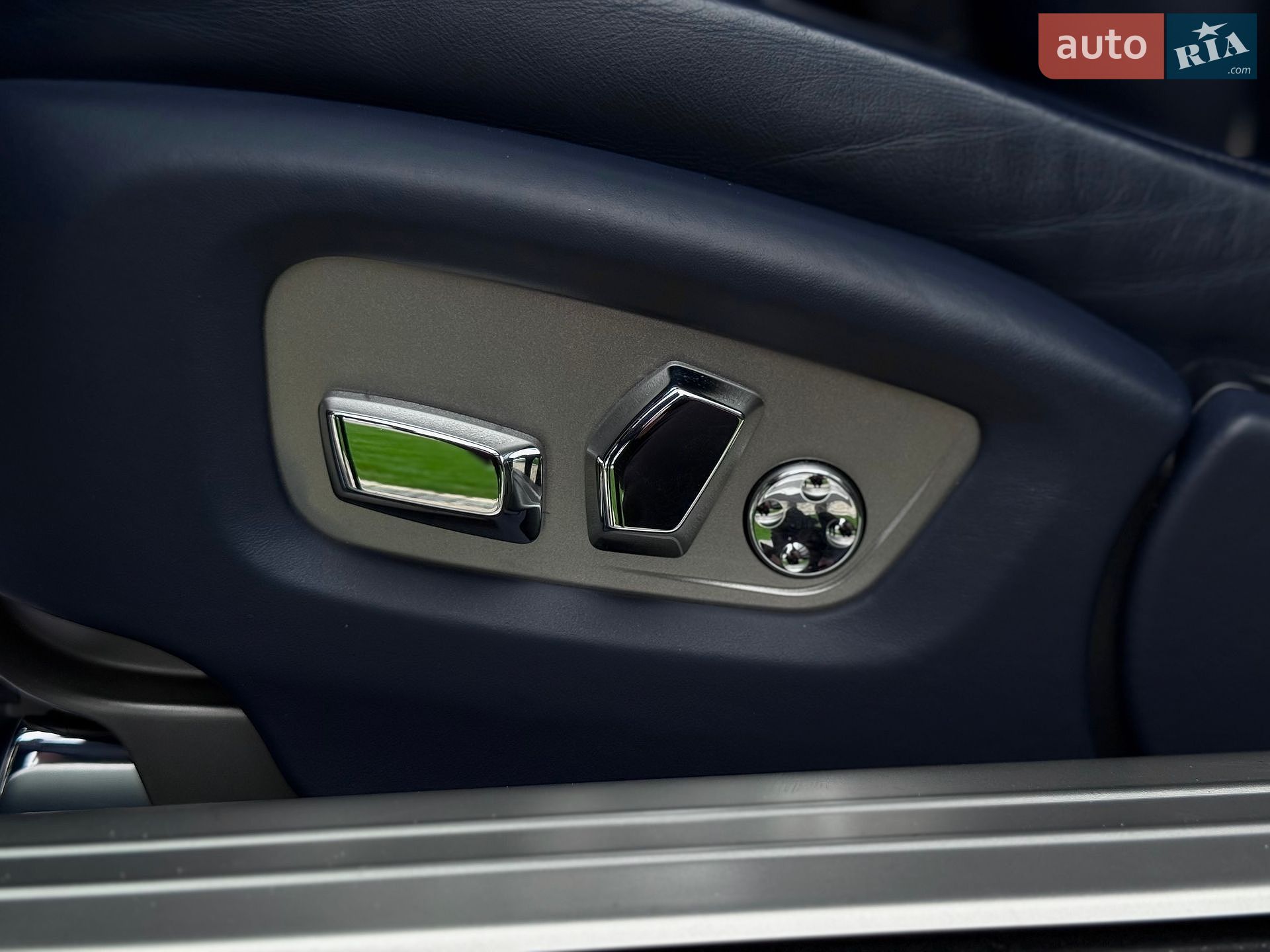 Rolls-Royce Wraith 2015 VIN SCA665C06FUX79186 фото оголошення 55 з 67