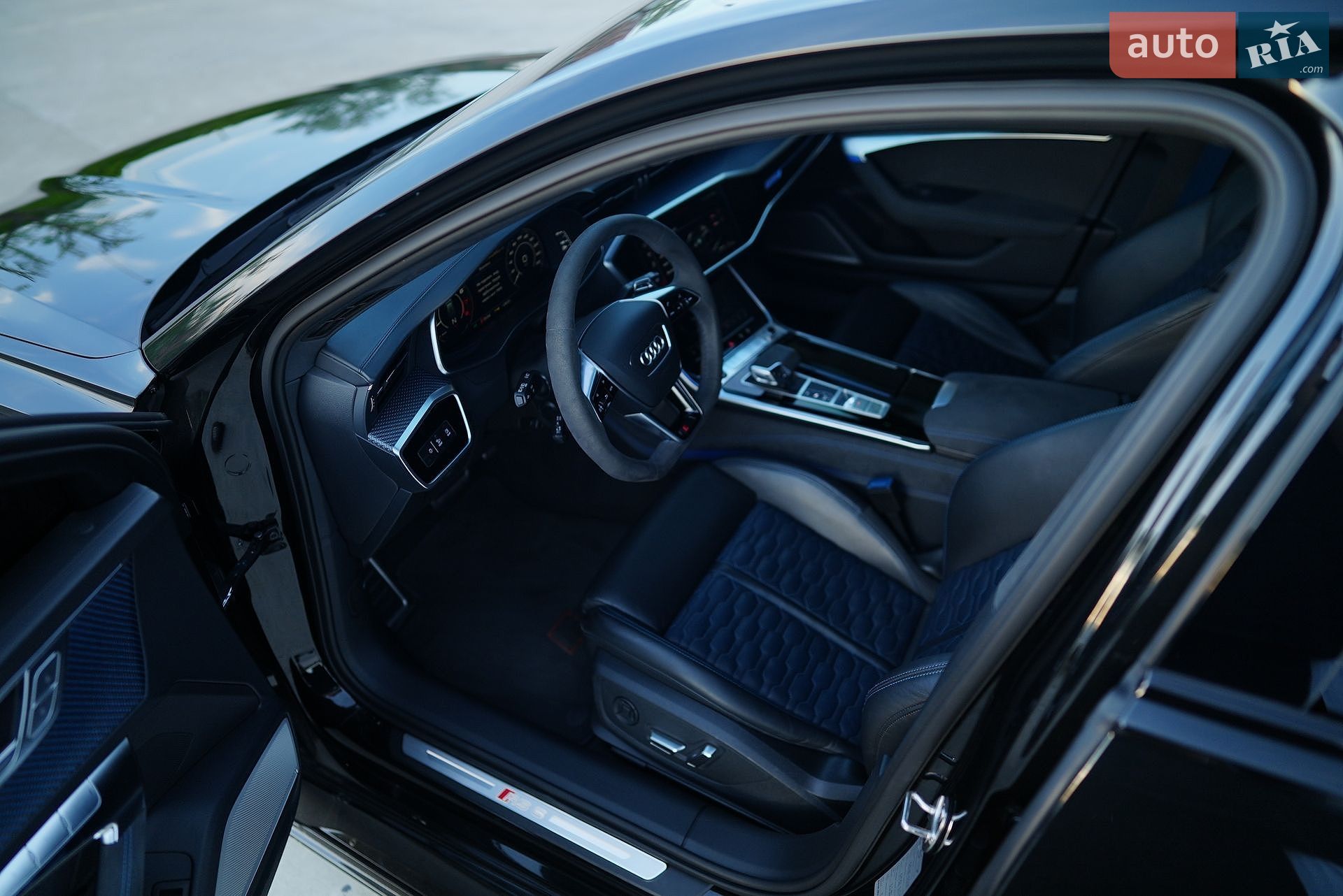 Audi RS6 2024 VIN WUAZZZF20RN905304 фото оголошення 56 з 169