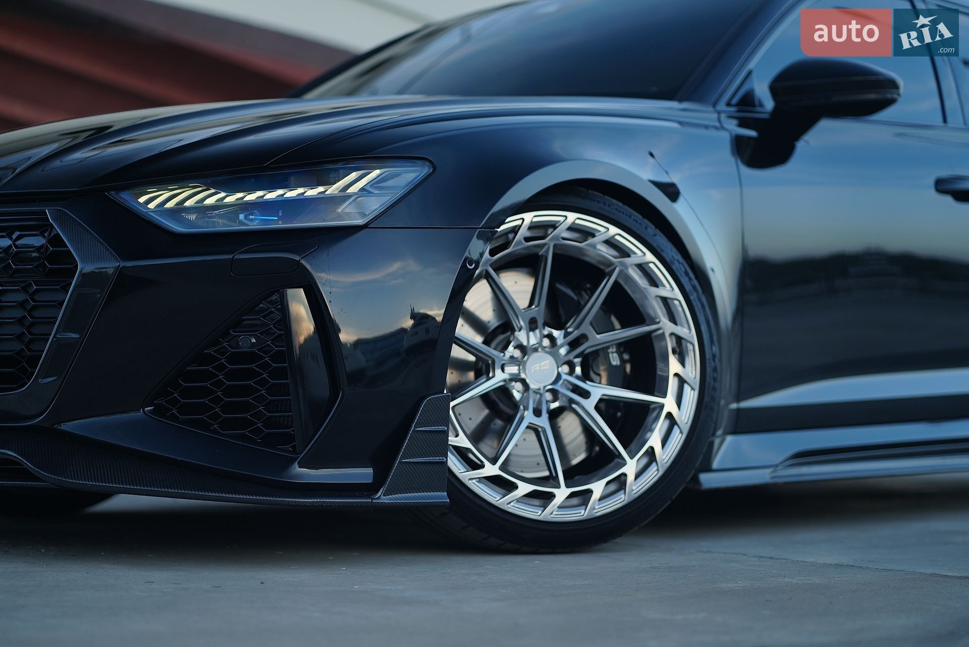 Audi RS6 2024 VIN WUAZZZF20RN905304 фото оголошення 95 з 169