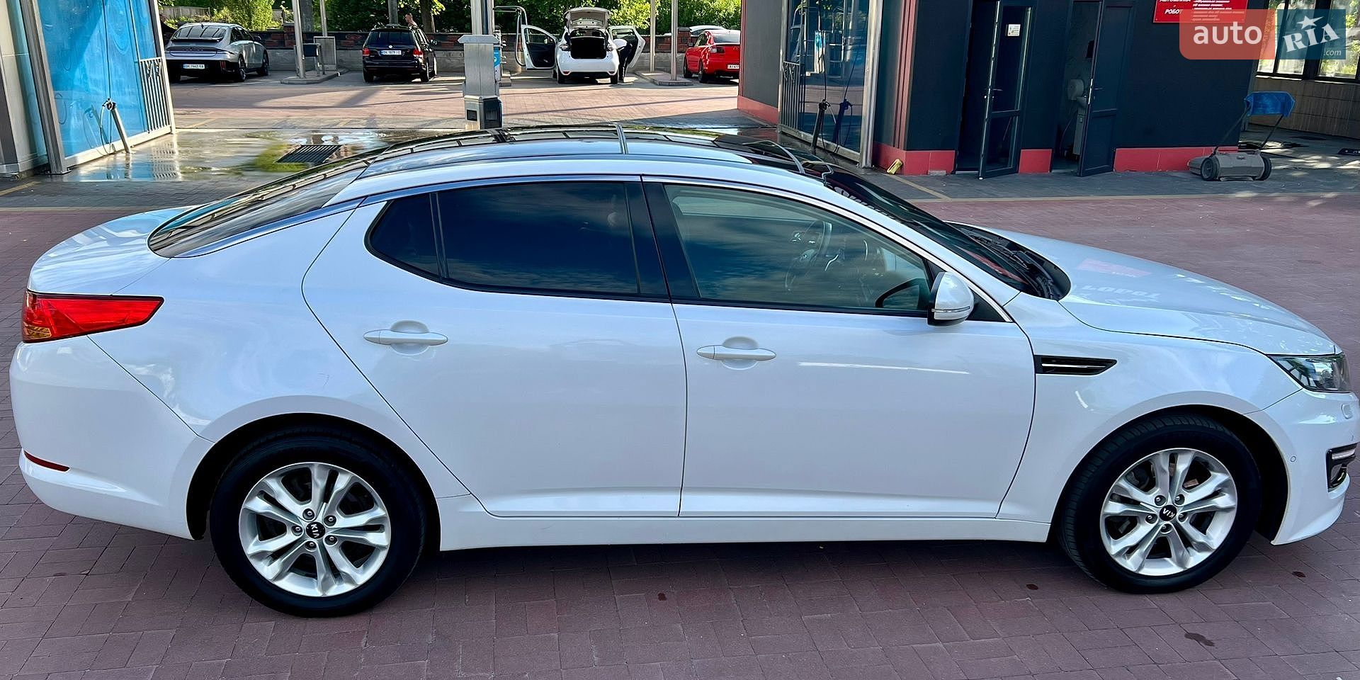 Kia Optima 2012 VIN KNAGN414BC5270772 фото оголошення 27 з 54