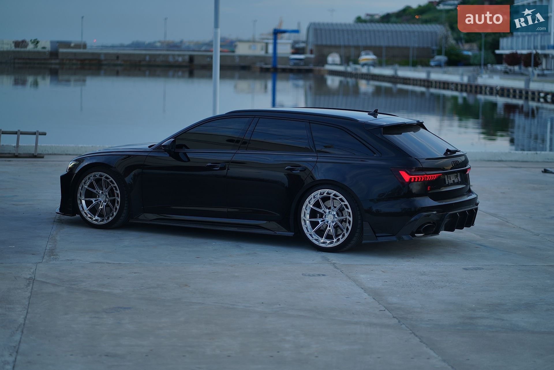 Audi RS6 2024 VIN WUAZZZF20RN905304 фото оголошення 145 з 169