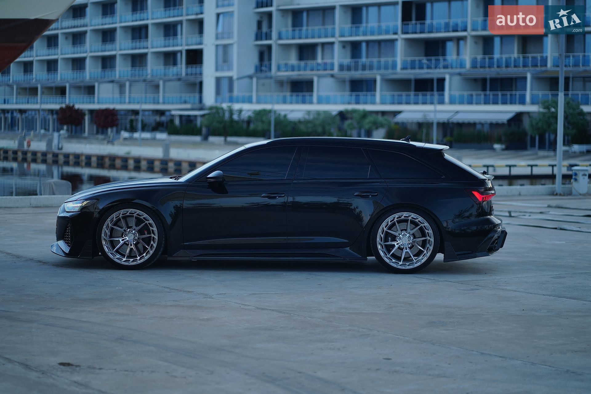 Audi RS6 2024 VIN WUAZZZF20RN905304 фото оголошення 146 з 169
