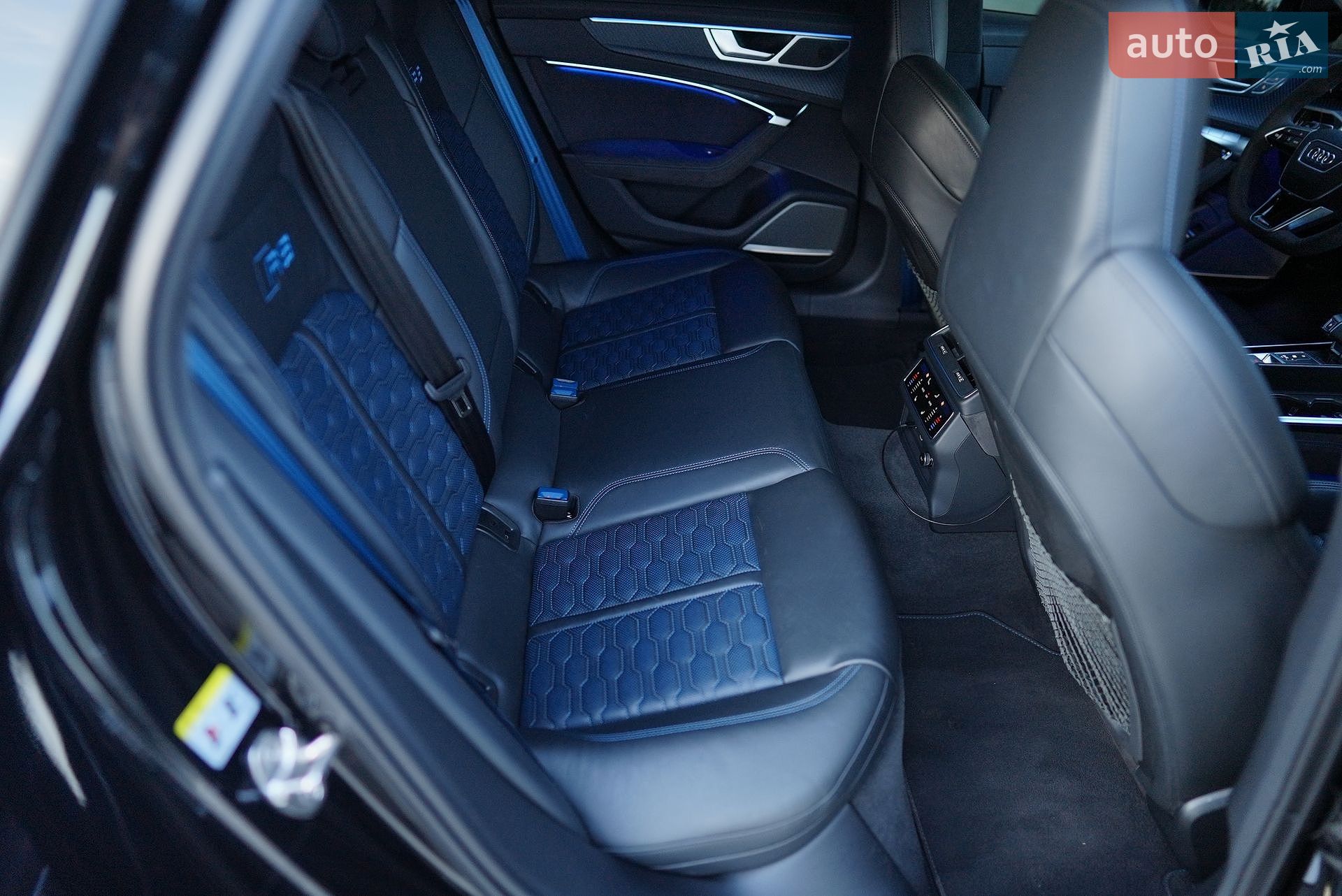 Audi RS6 2024 VIN WUAZZZF20RN905304 фото оголошення 150 з 169