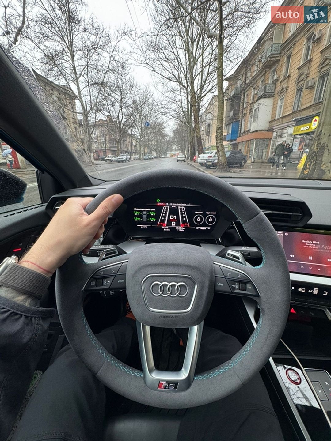 Audi RS3 2022 VIN WUAG4DGY3PA902445 фото оголошення 2 з 8