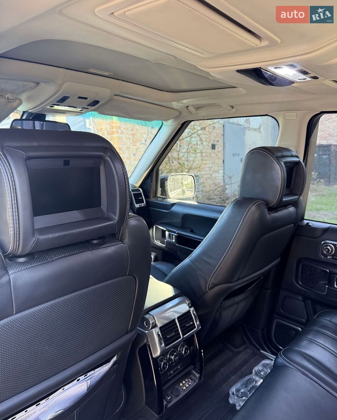 Land Rover Range Rover 2010 VIN SALLMAME4BA334723 фото оголошення 8 з 11