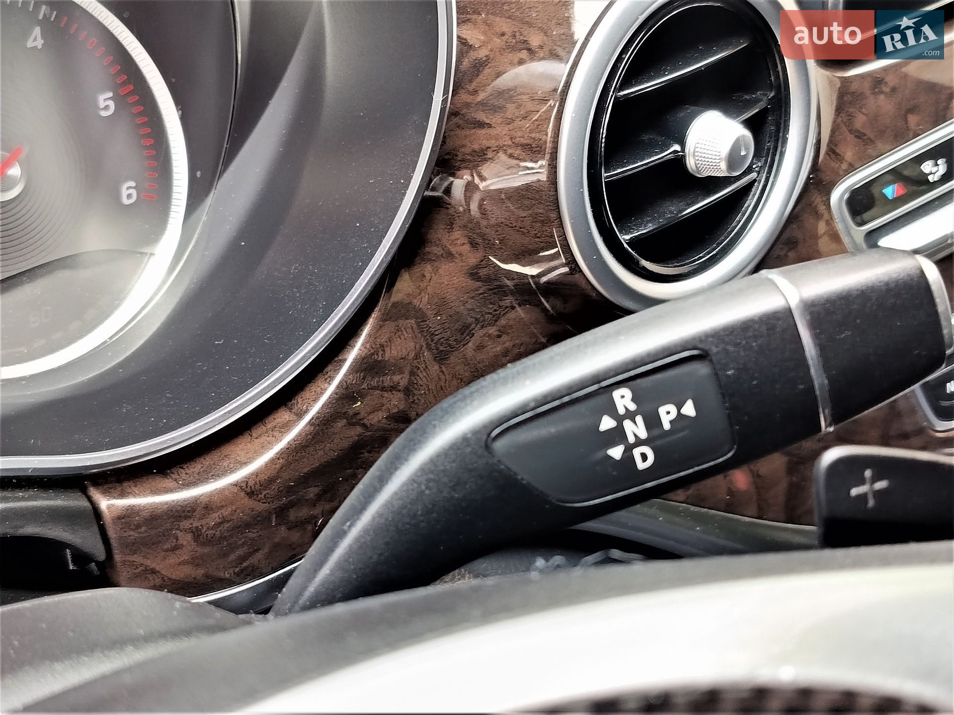 Mercedes-Benz V-Class 2015 VIN WDF44781313033493 фото оголошення 91 з 118
