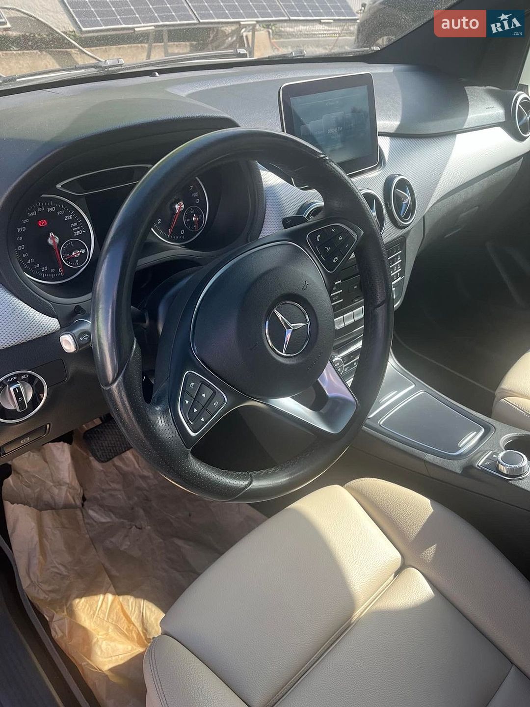 Mercedes-Benz B-Class 2017 VIN WDDMH4GB7JJ465076 фото оголошення 9 з 26