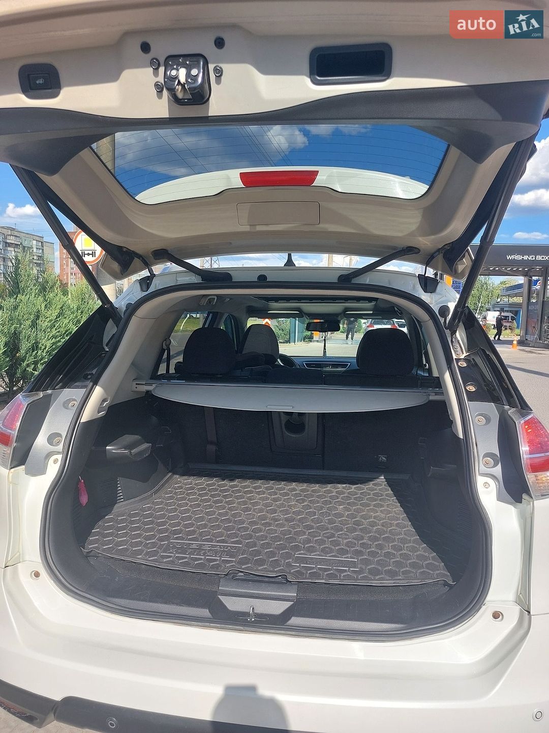 Nissan X-Trail 2014 VIN JN1TAAT32U0000240 фото оголошення 10 з 13