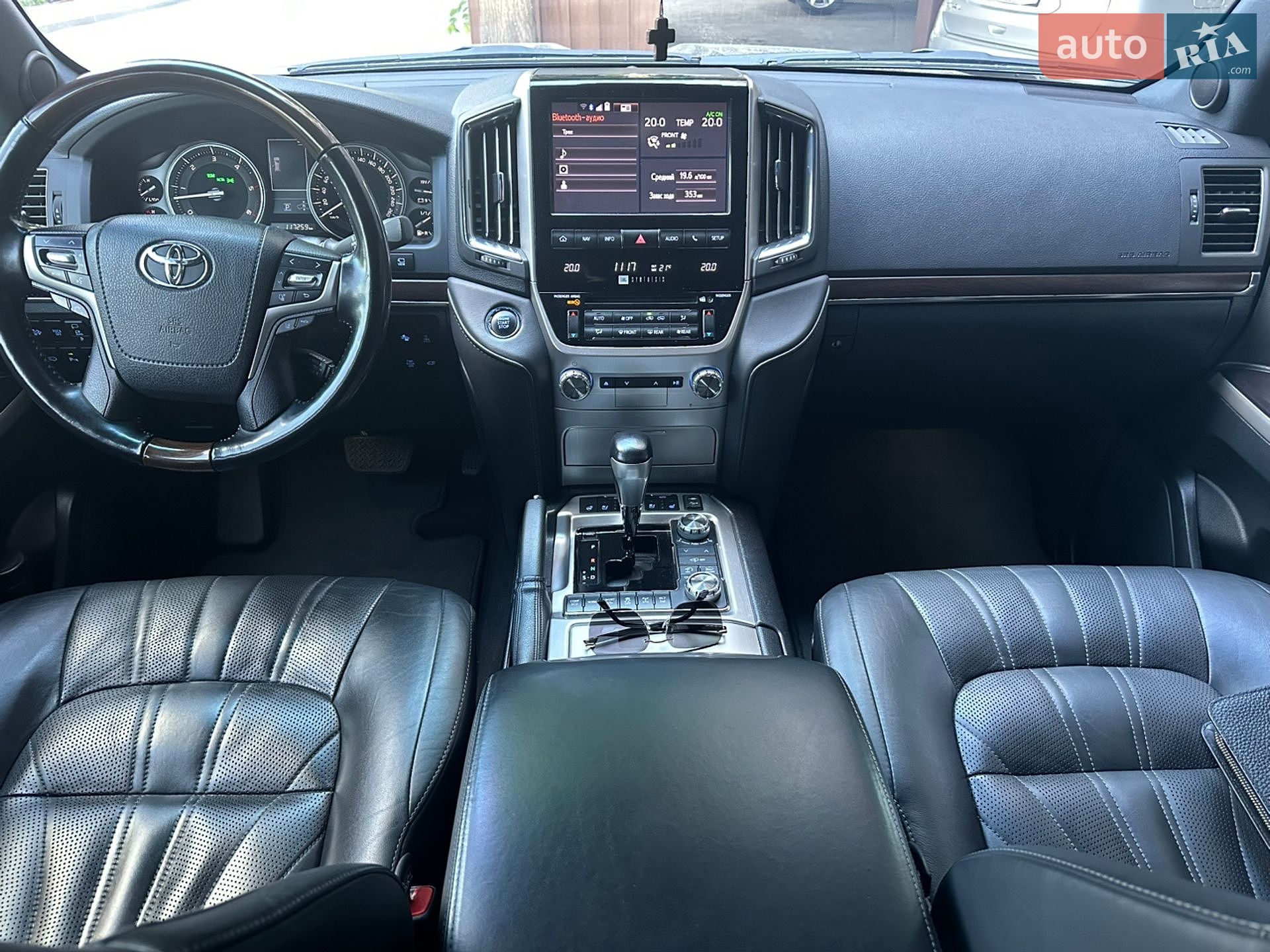 Toyota Land Cruiser 2020 VIN JTMCV02J804310488 фото оголошення 7 з 10