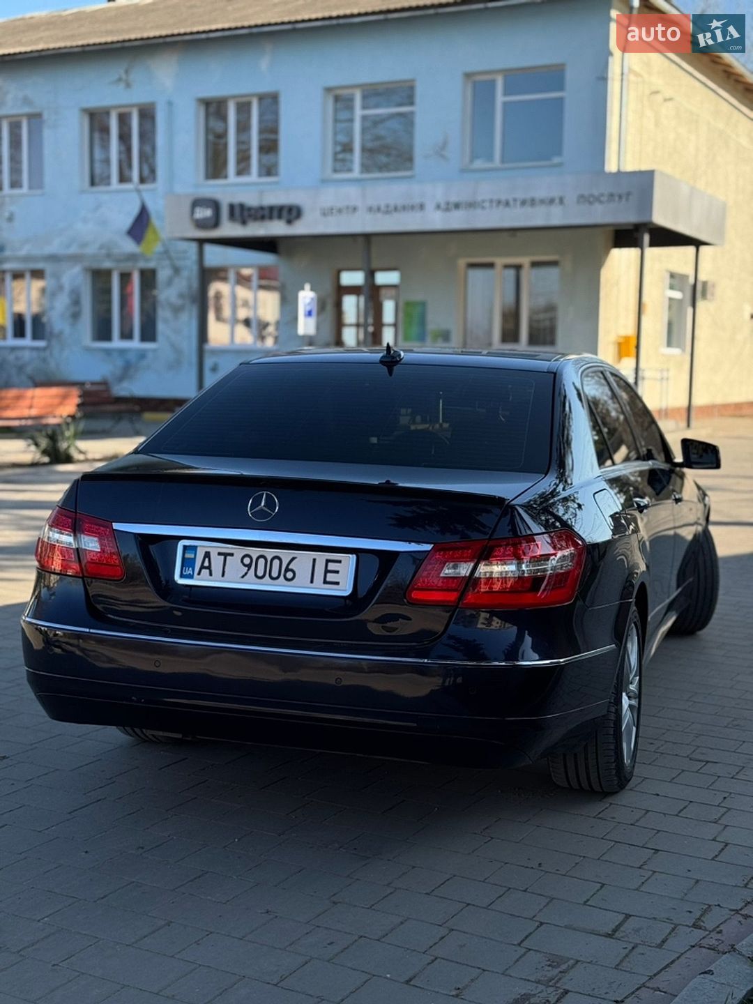 Mercedes-Benz E-Class 2011 VIN WDD2120051A488730 фото оголошення 17 з 35